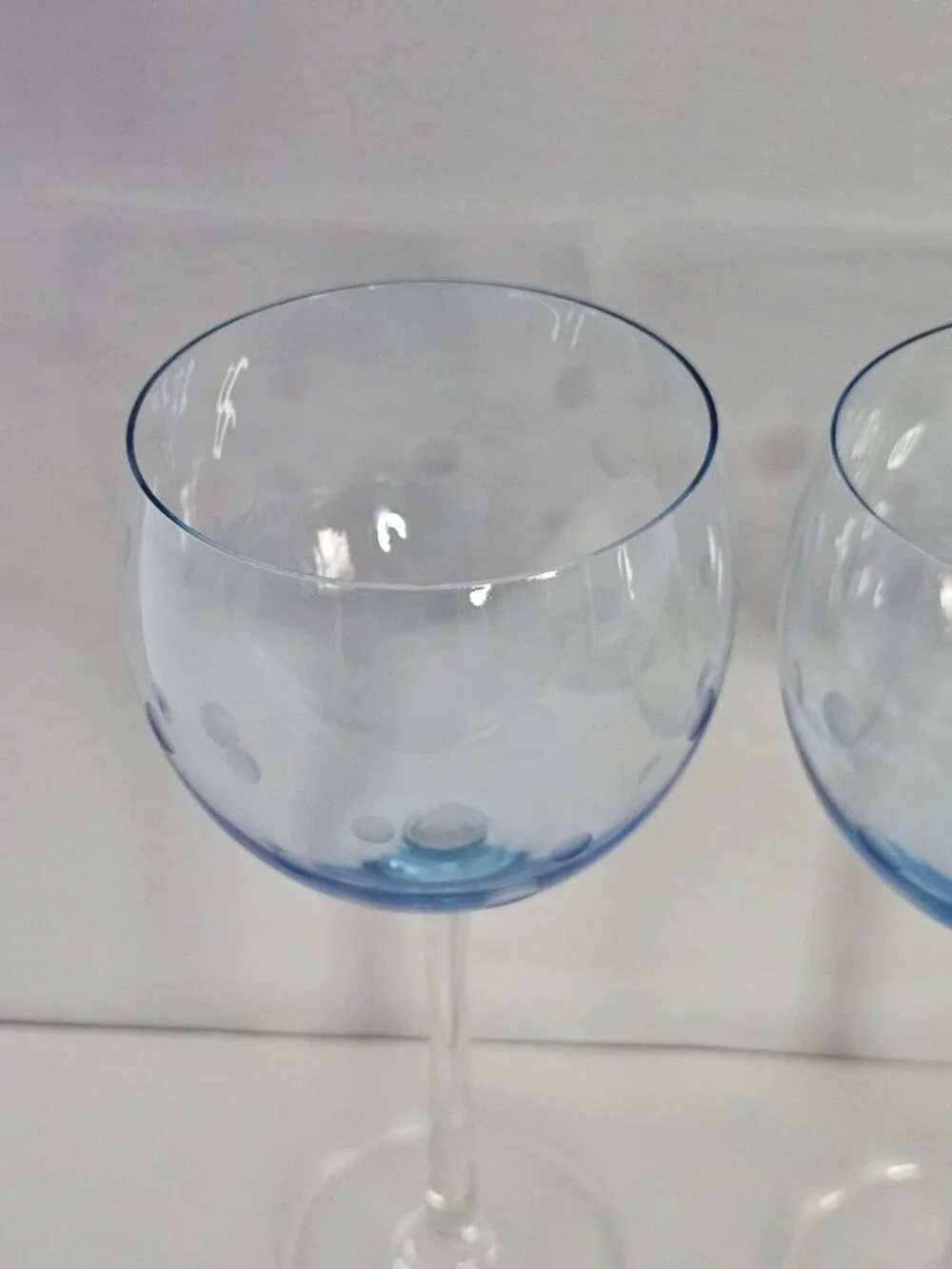 2 Block Glitter Blue Goblet 8.5