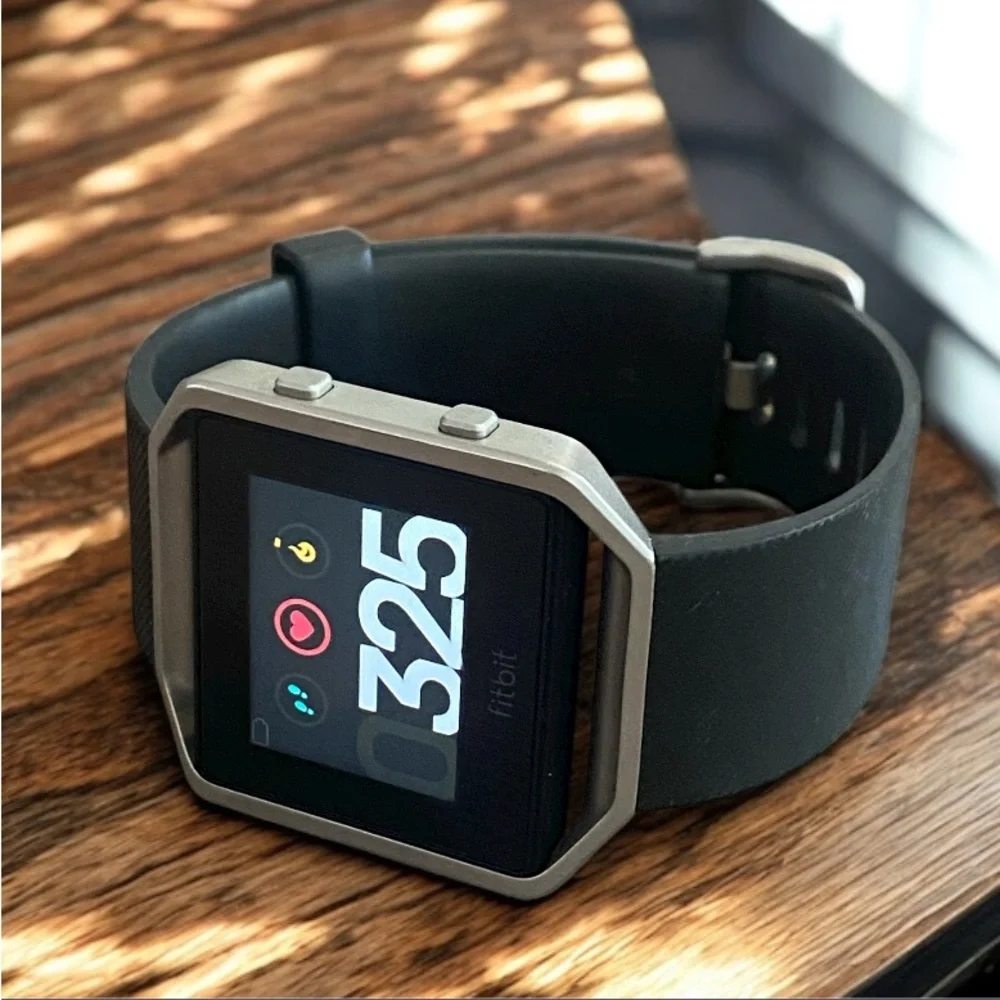 Fitbit Blaze Smartwatch in Black and Silver with Charger