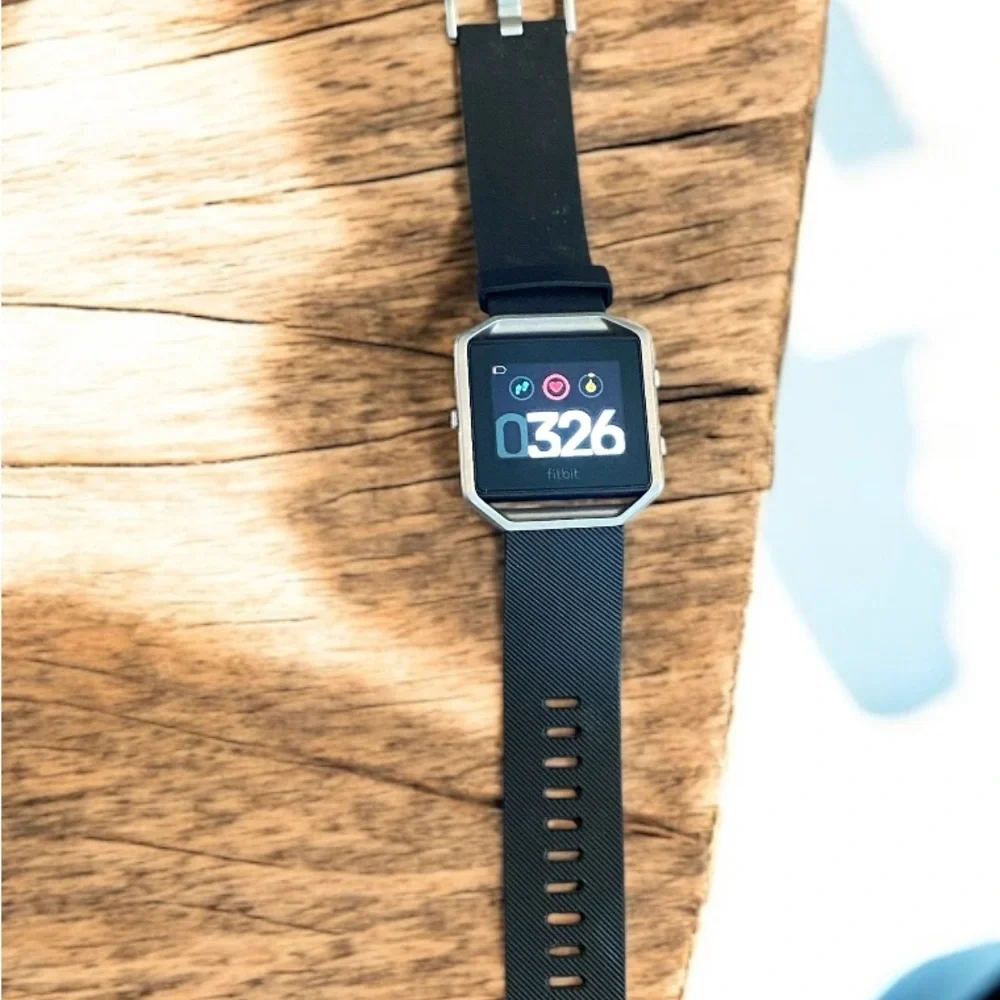 fitbit track fitness