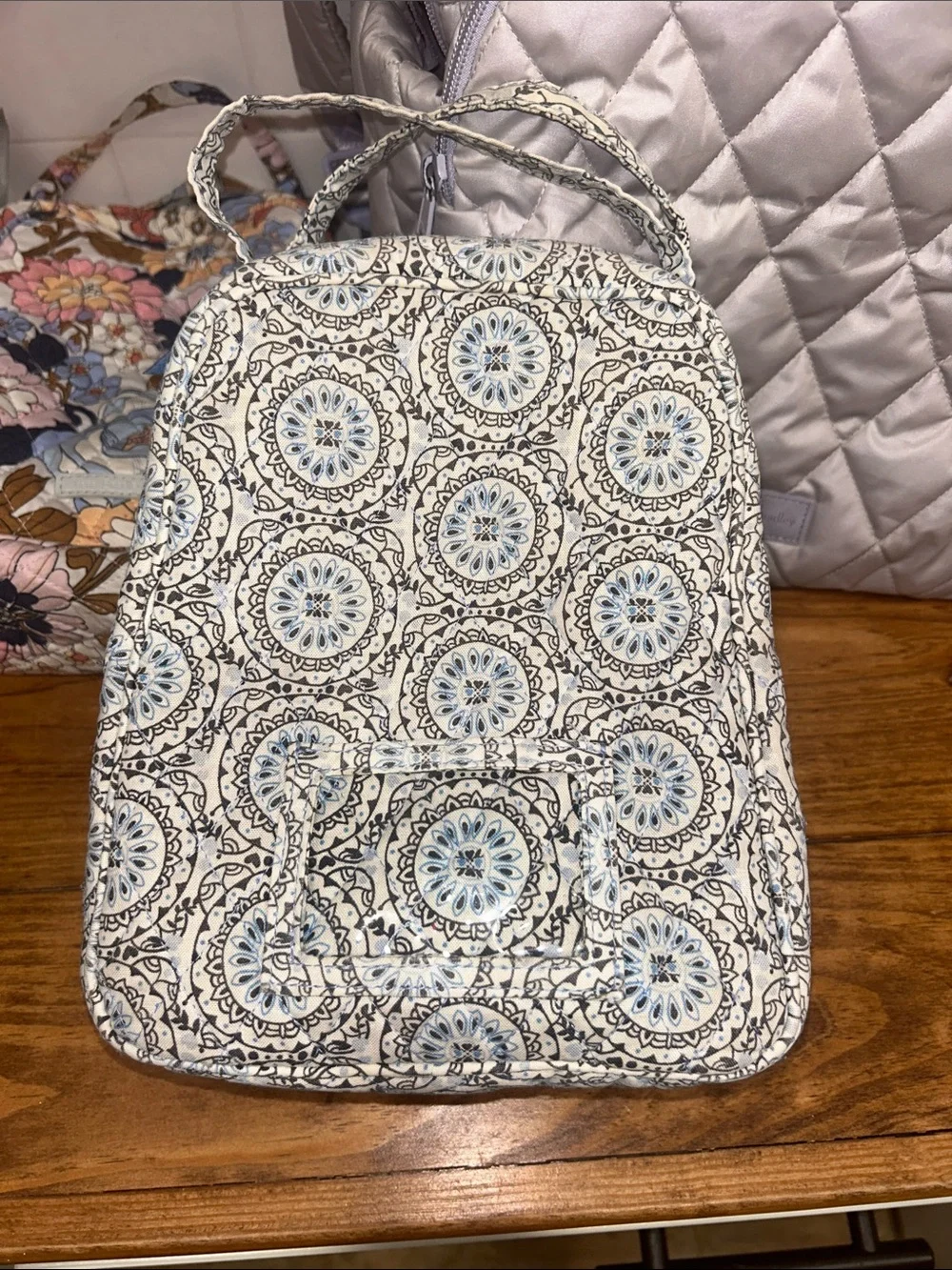 Vera Bradley Quilted Medallion lunch box in Cream and Light Blue