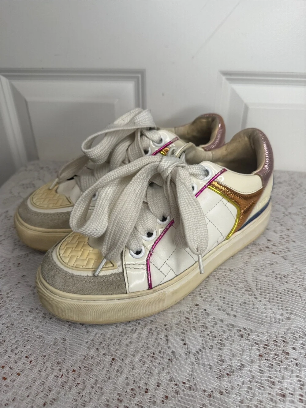 Kurt Geiger top see