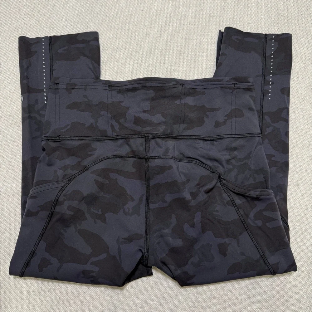 lululemon athletica excellent preowned