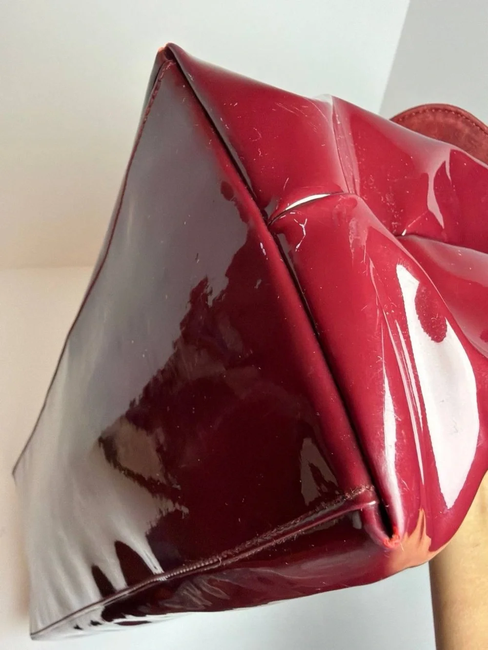 Salvatore Ferragamo Gancini Burgundy Glossy Patent Leather Shoulder Bag