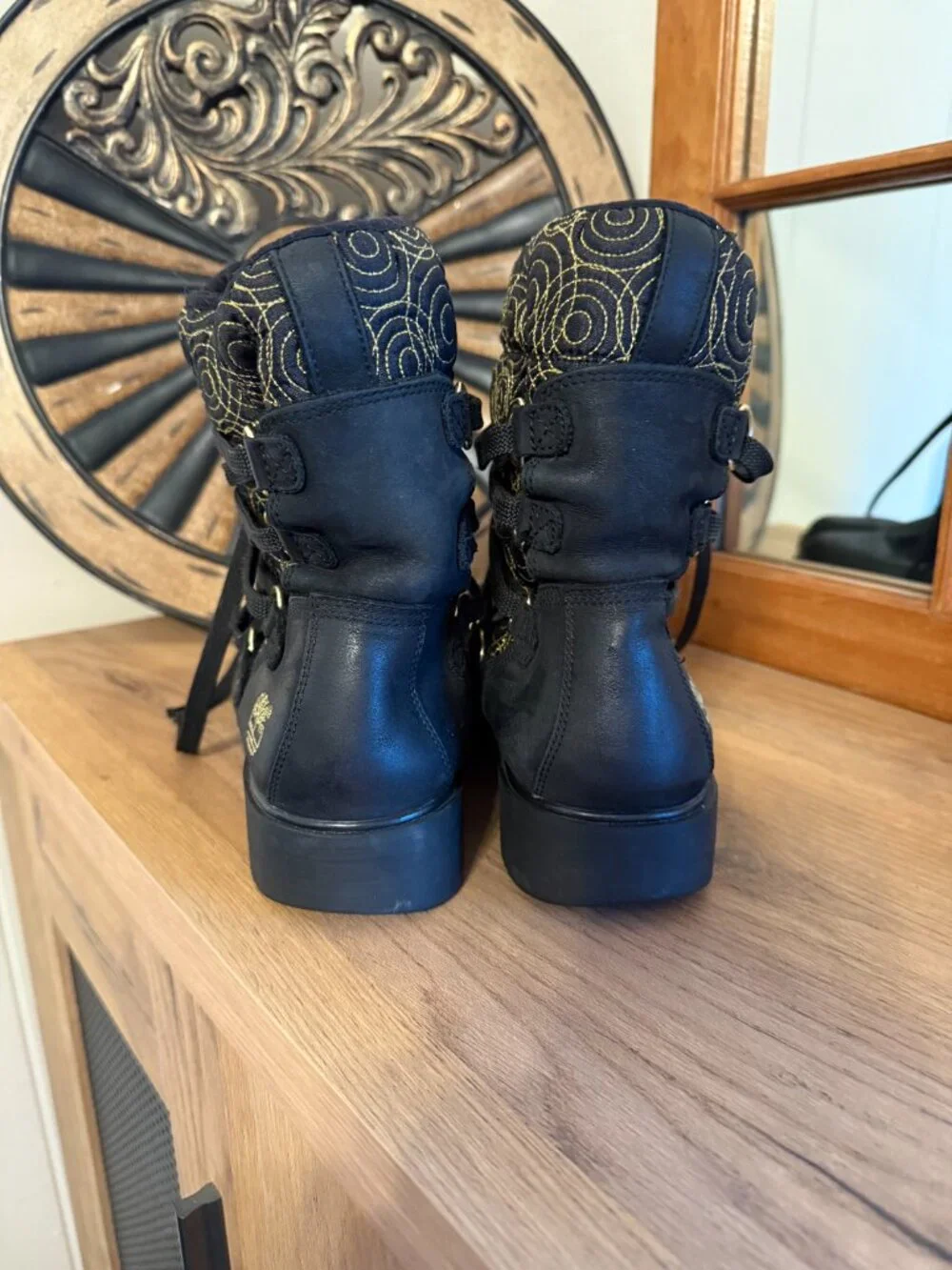 Timberland women black
