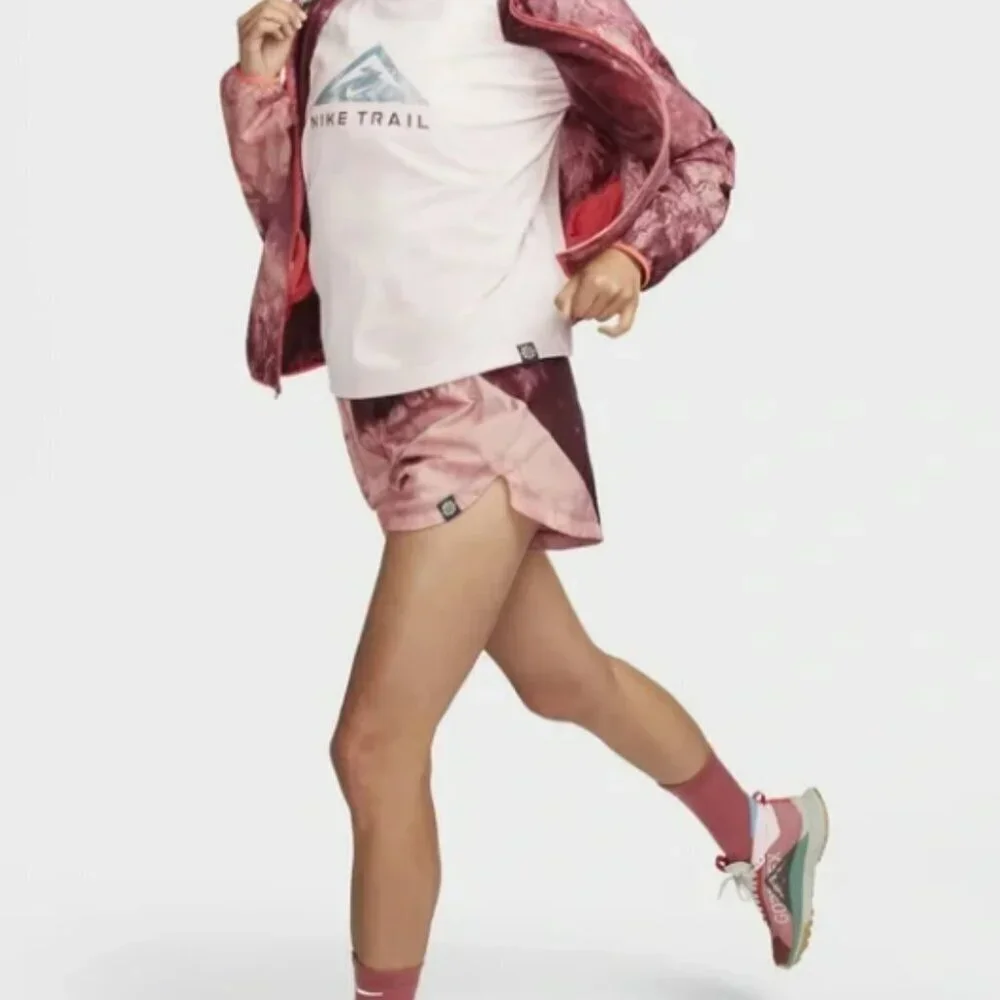 Nike lightweight athletic