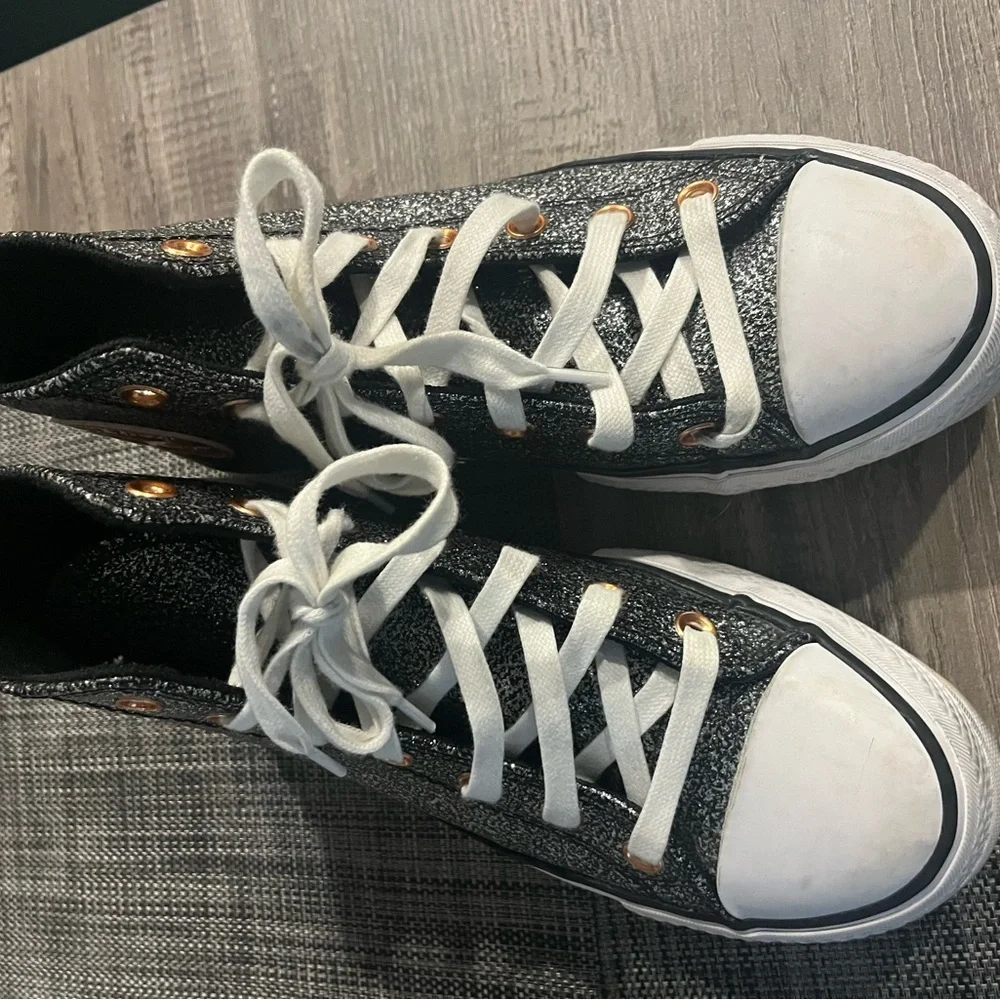 Converse high top