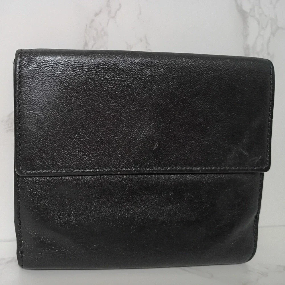 Gucci vintage smooth