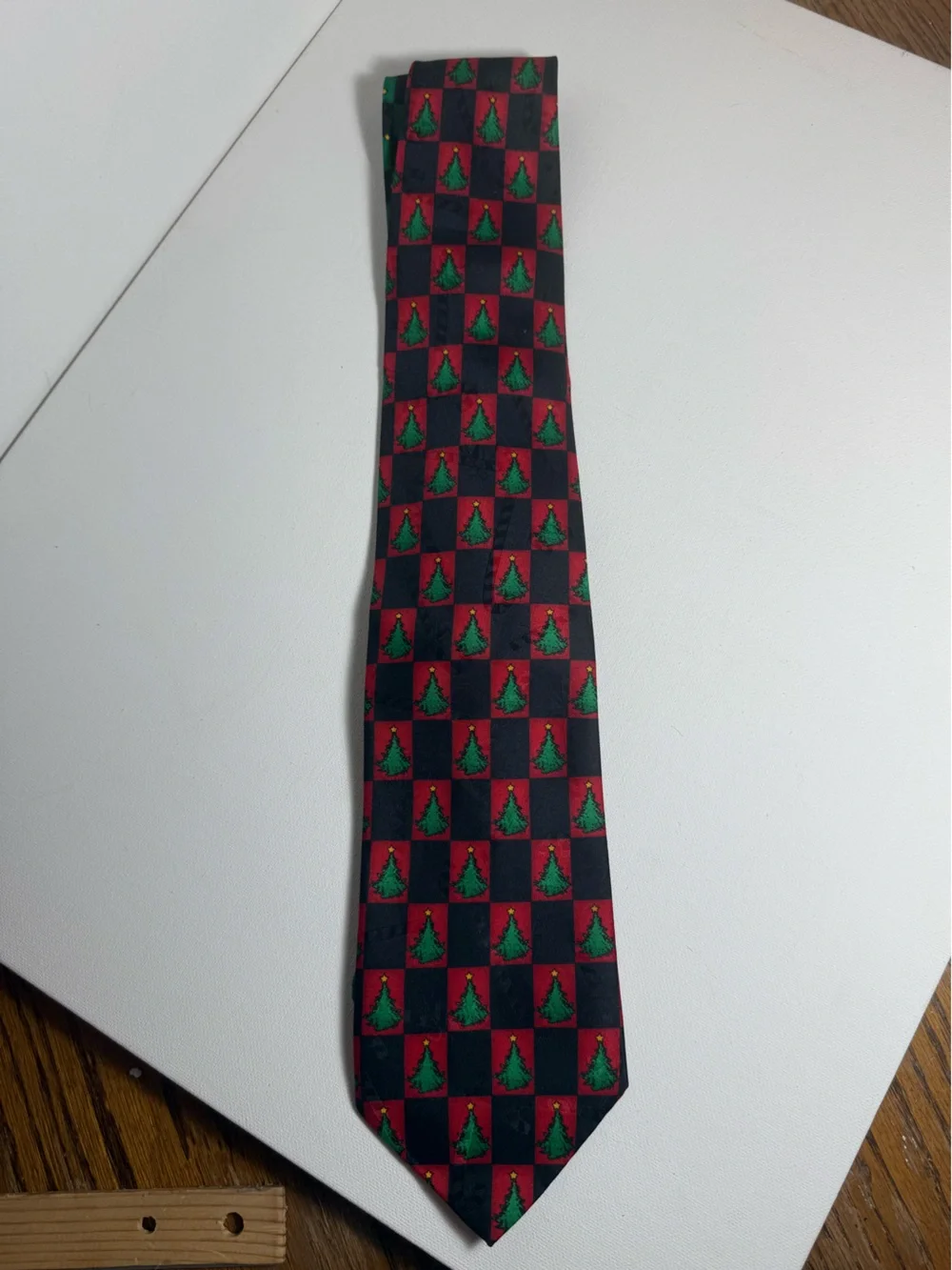 Vintage Hallmark Necktie Christmas Trees Holiday Black Red Green 58