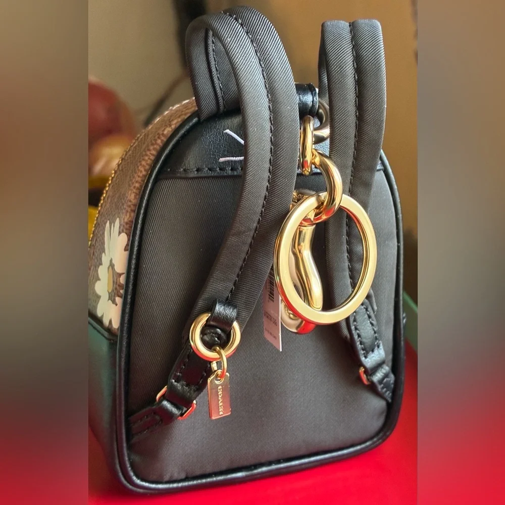 COACH key holder,COACH Coin purse,Coach Black and Brown Daisy Key Holder
