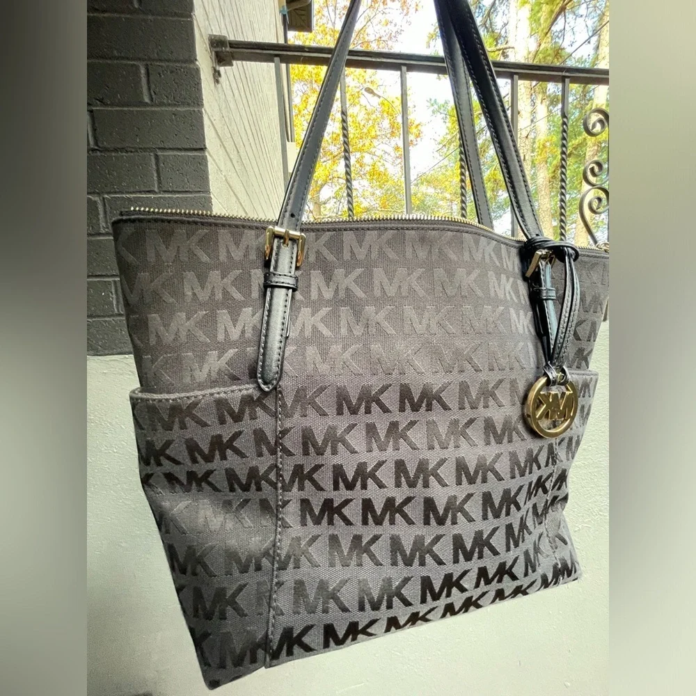 MICHAEL KORS BAG,Michael Kors Black Monogram Handbag
