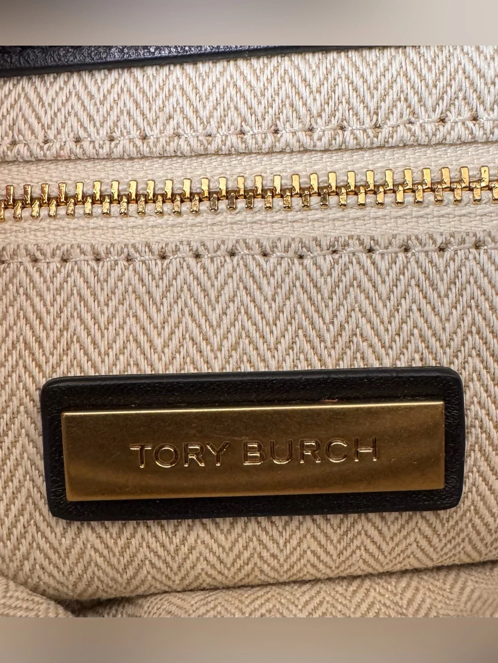 Tory Burch Kira Chevron Convertible Shoulder Bag Black Leather with Dust Bag
