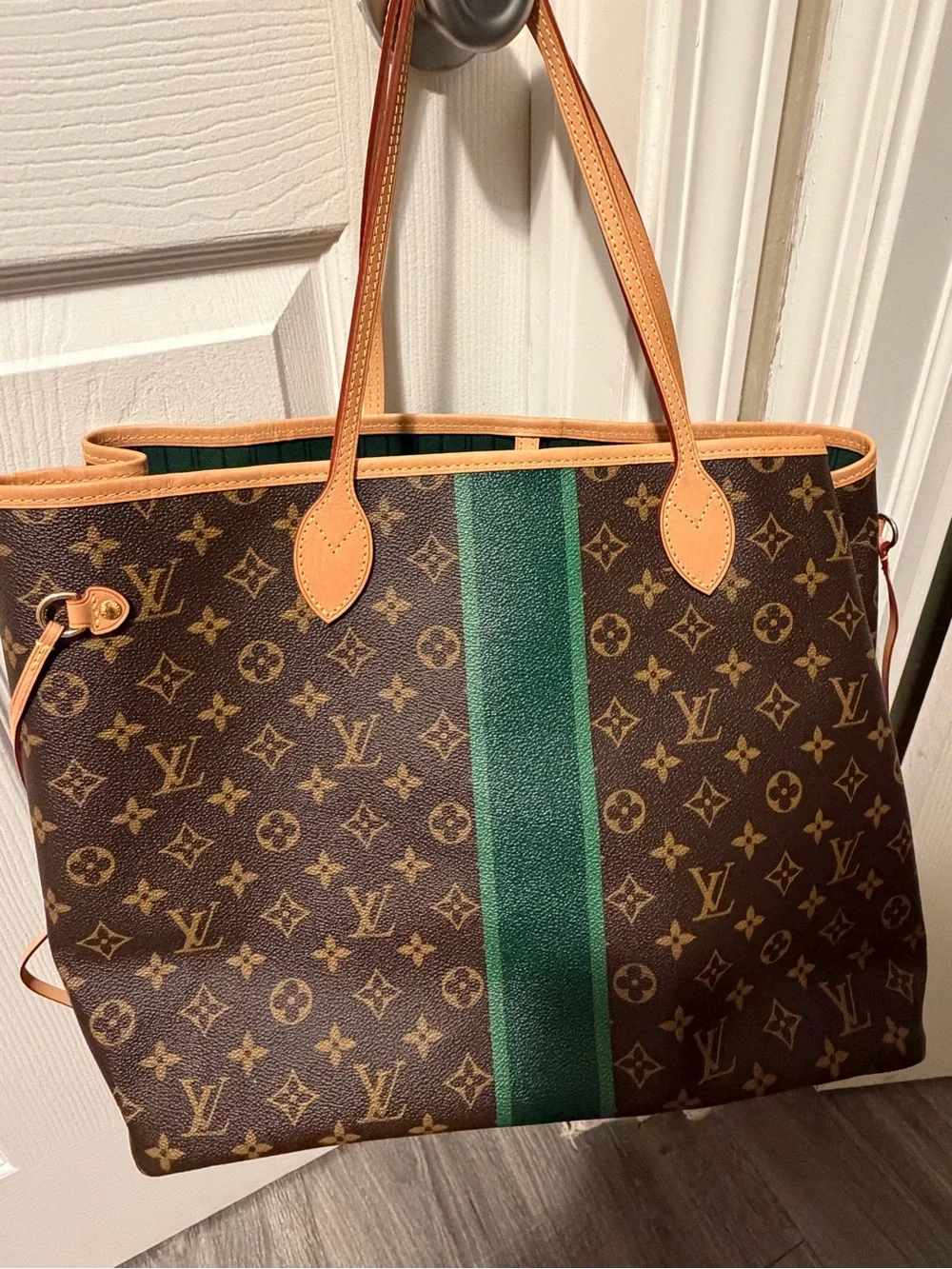 Louis Vuitton classic forever