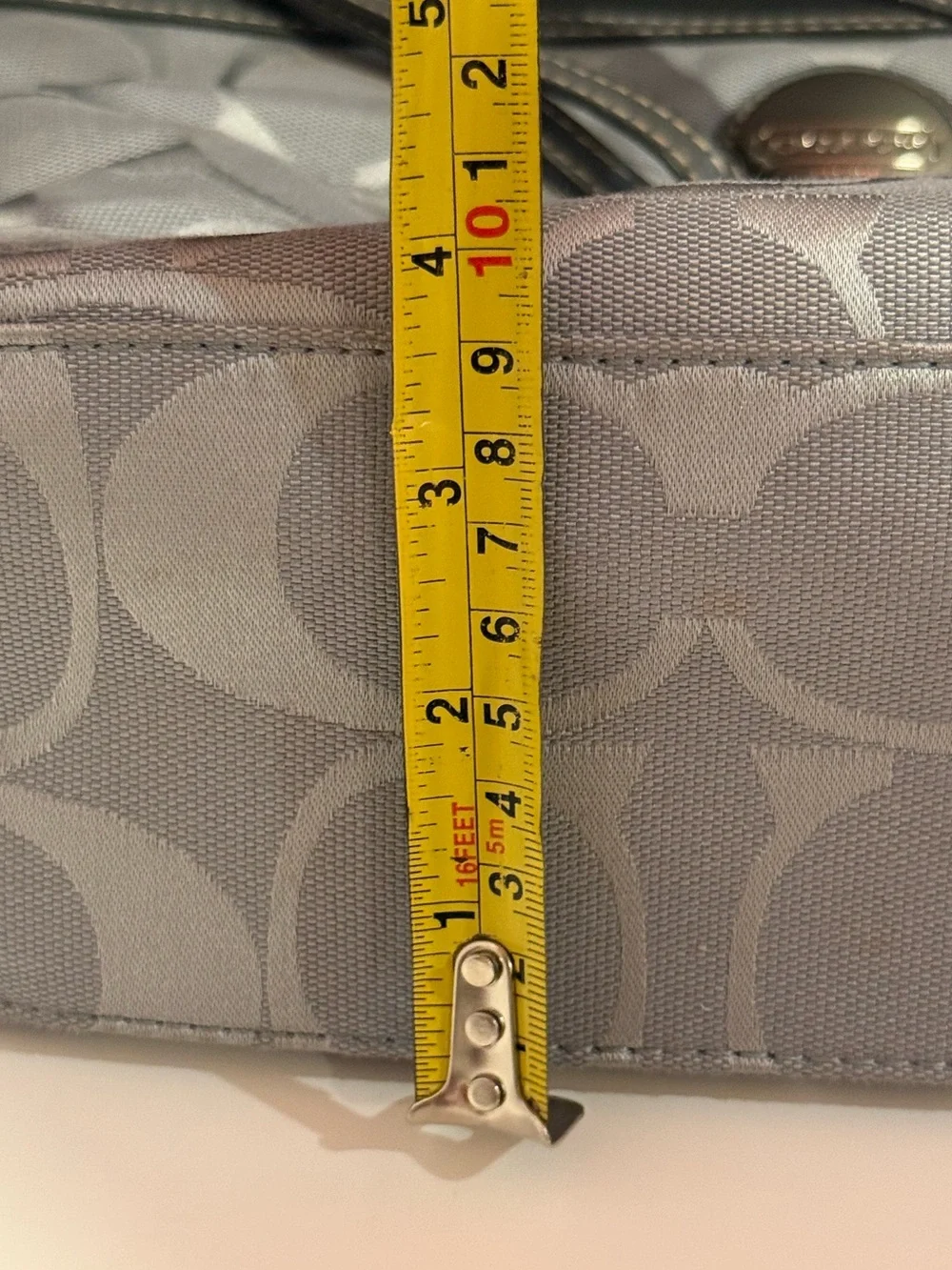 Coach signature slip lovely