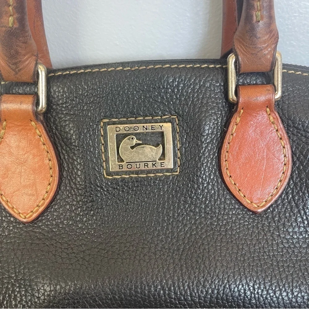 Dooney & Bourke dooney bourke