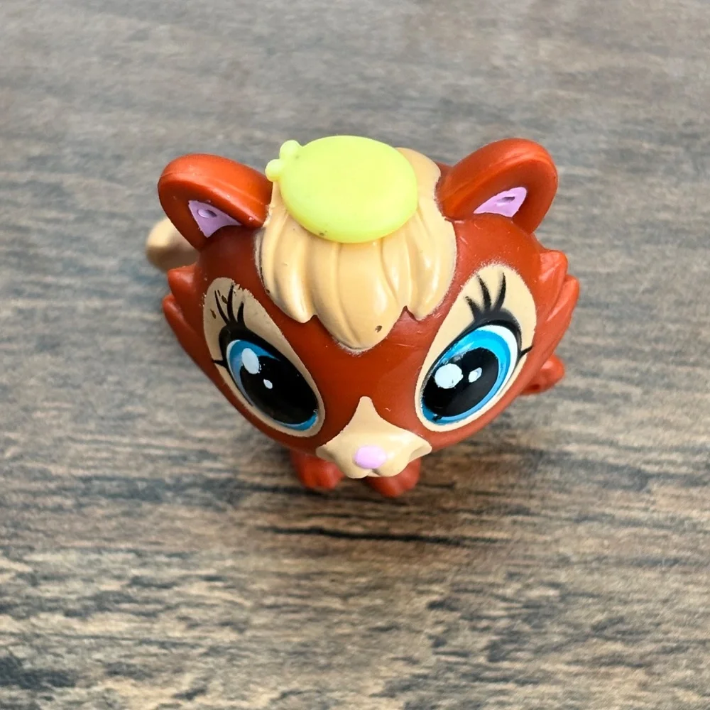 Littlest Pet Shop littlest pet