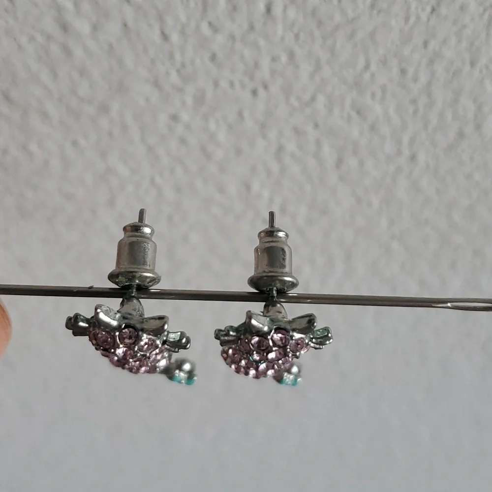 N/A cute sparkly