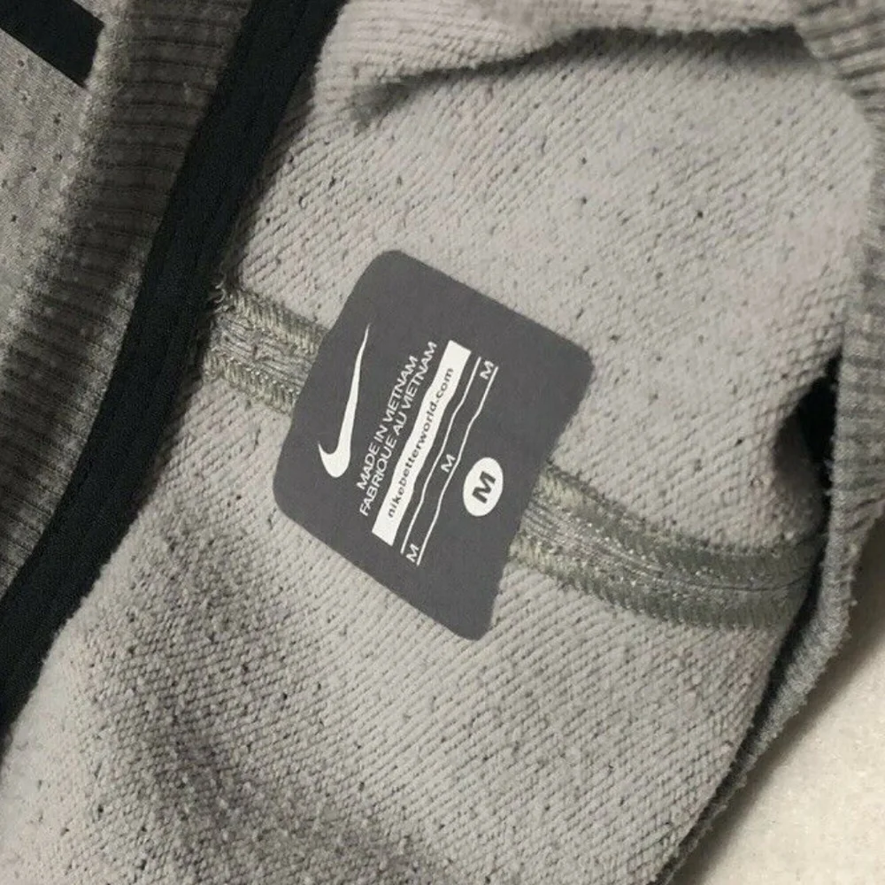 NIKE x JFS sz M Gray Short Sleeve Pullover Sweatshirt Top