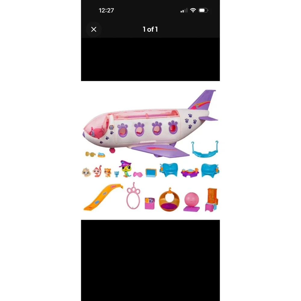 Littlest Pet Shop LPS Jet B1242 Amazon‎ Exclusive Playset with Pets Accessories