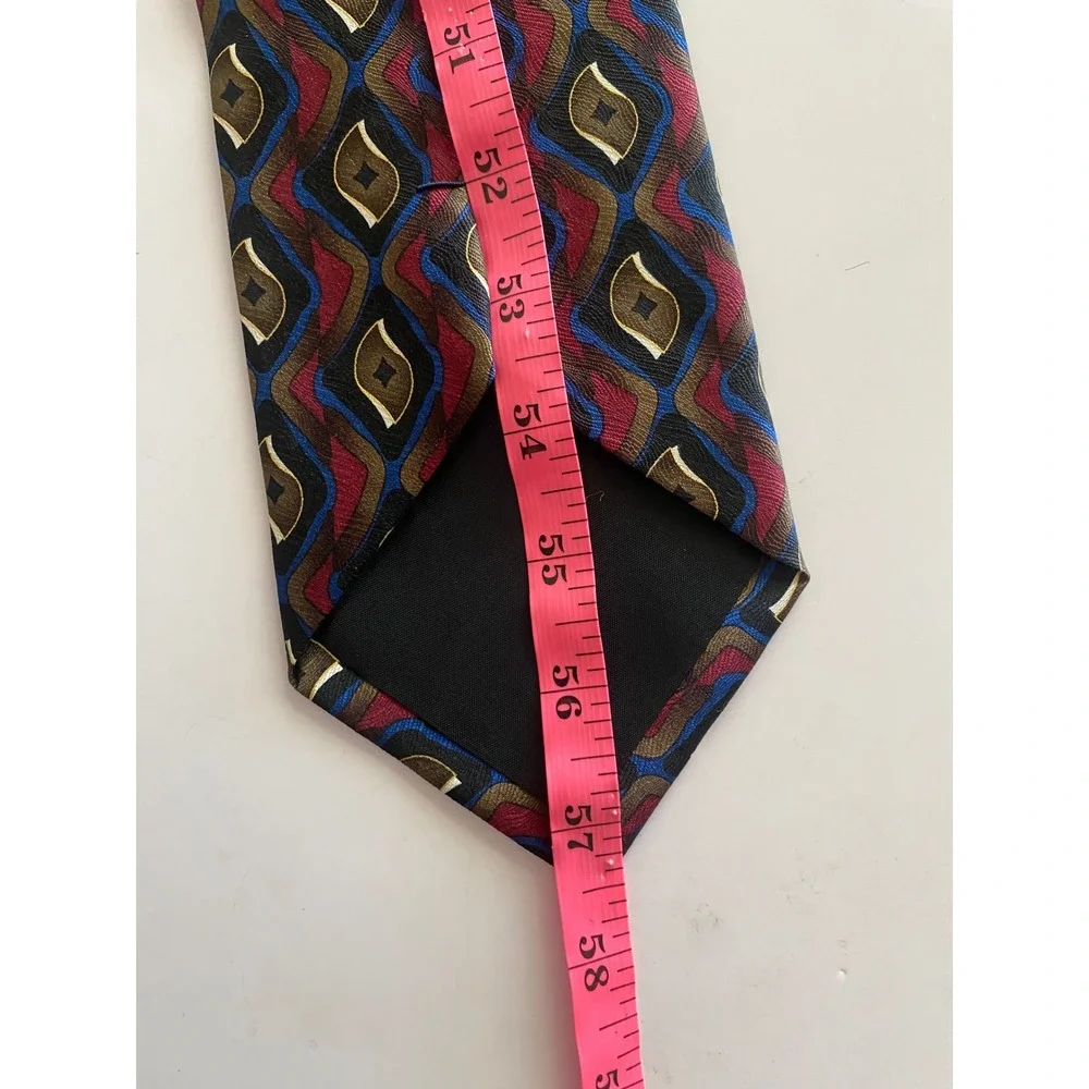 Courage Mens Silk Tie Hand Sewn Geometric Diamond Burgundy Navy Blue Gold 4 Inch