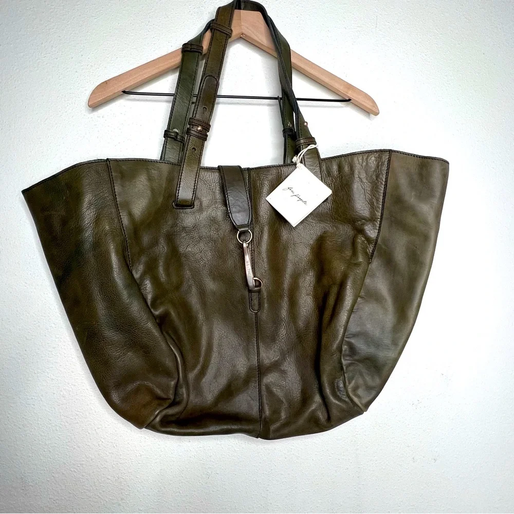 NWT Free People We the Free Echo Tote in Olive Green Leather