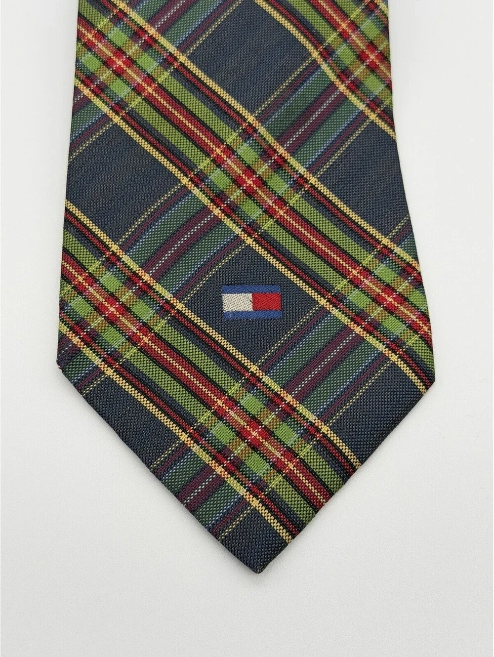 Tommy Hilfiger add classic