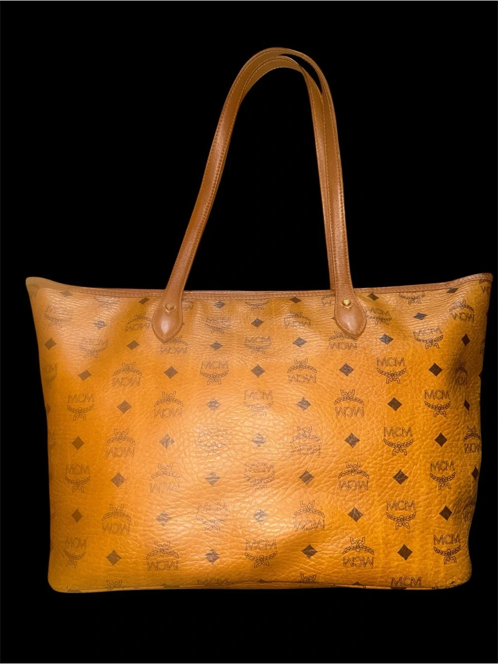 MCM tote signature