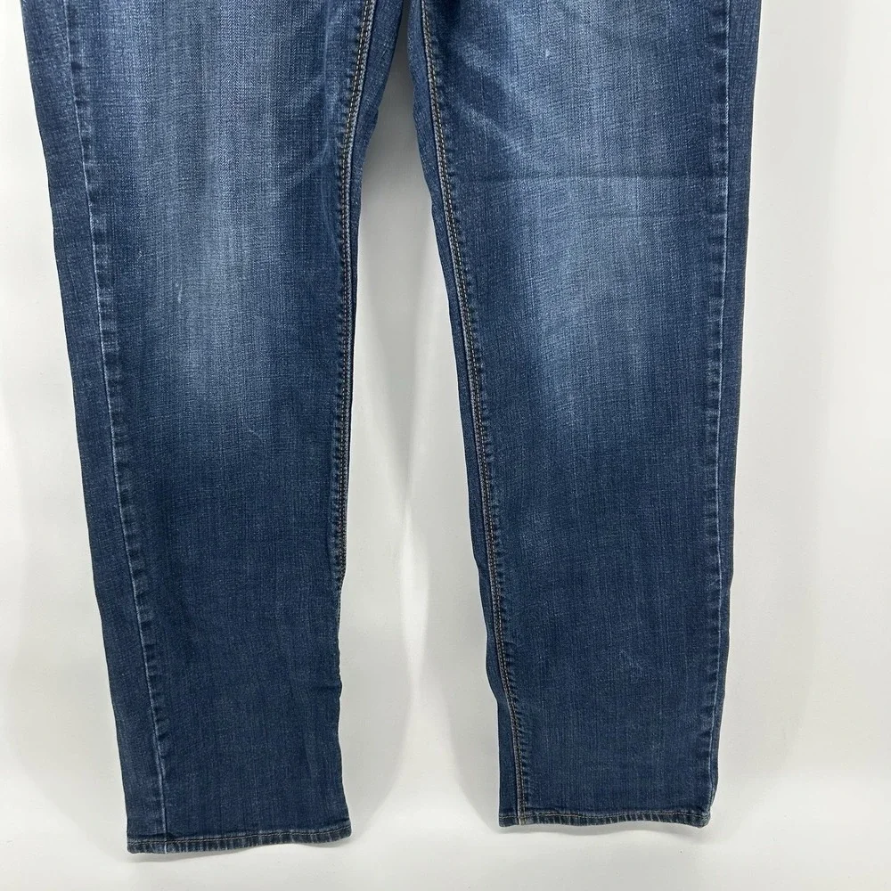 Denizen from Levis thigh loops