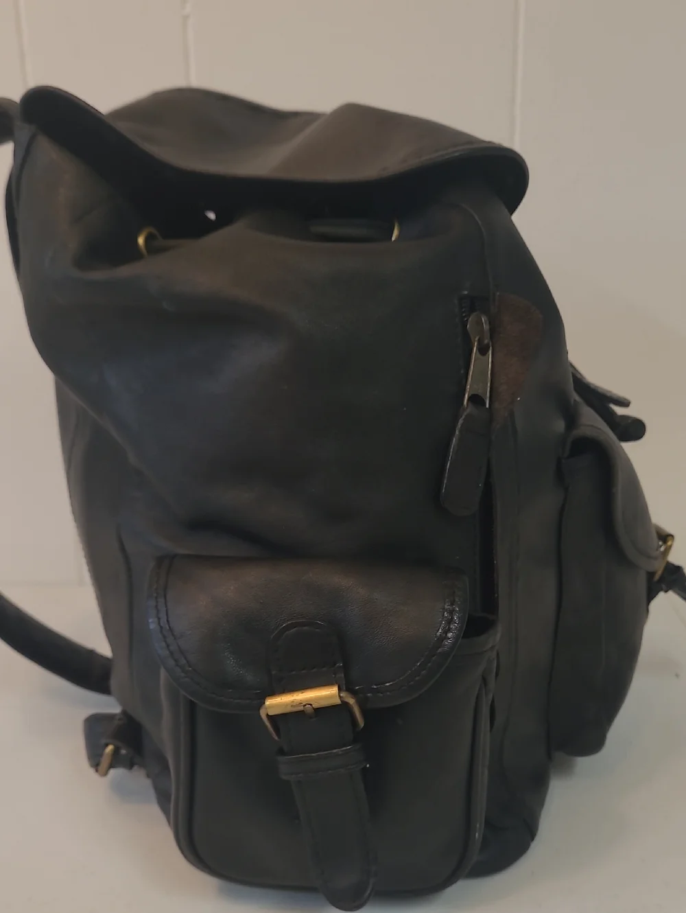 M. London beautiful classic
