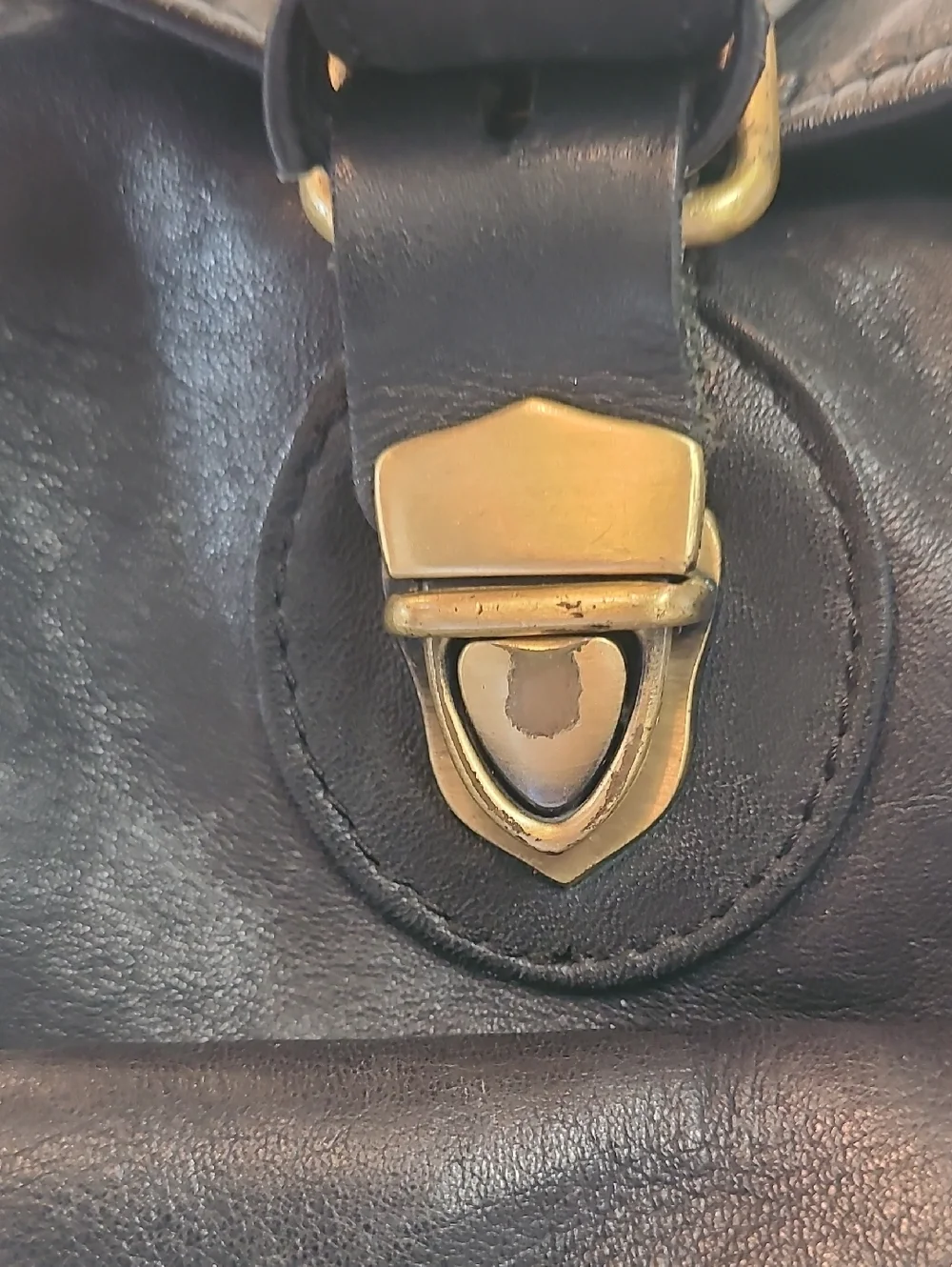 M. London beautiful classic