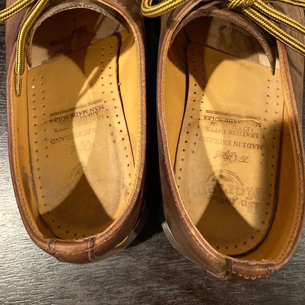 Dr. Martens durable brown