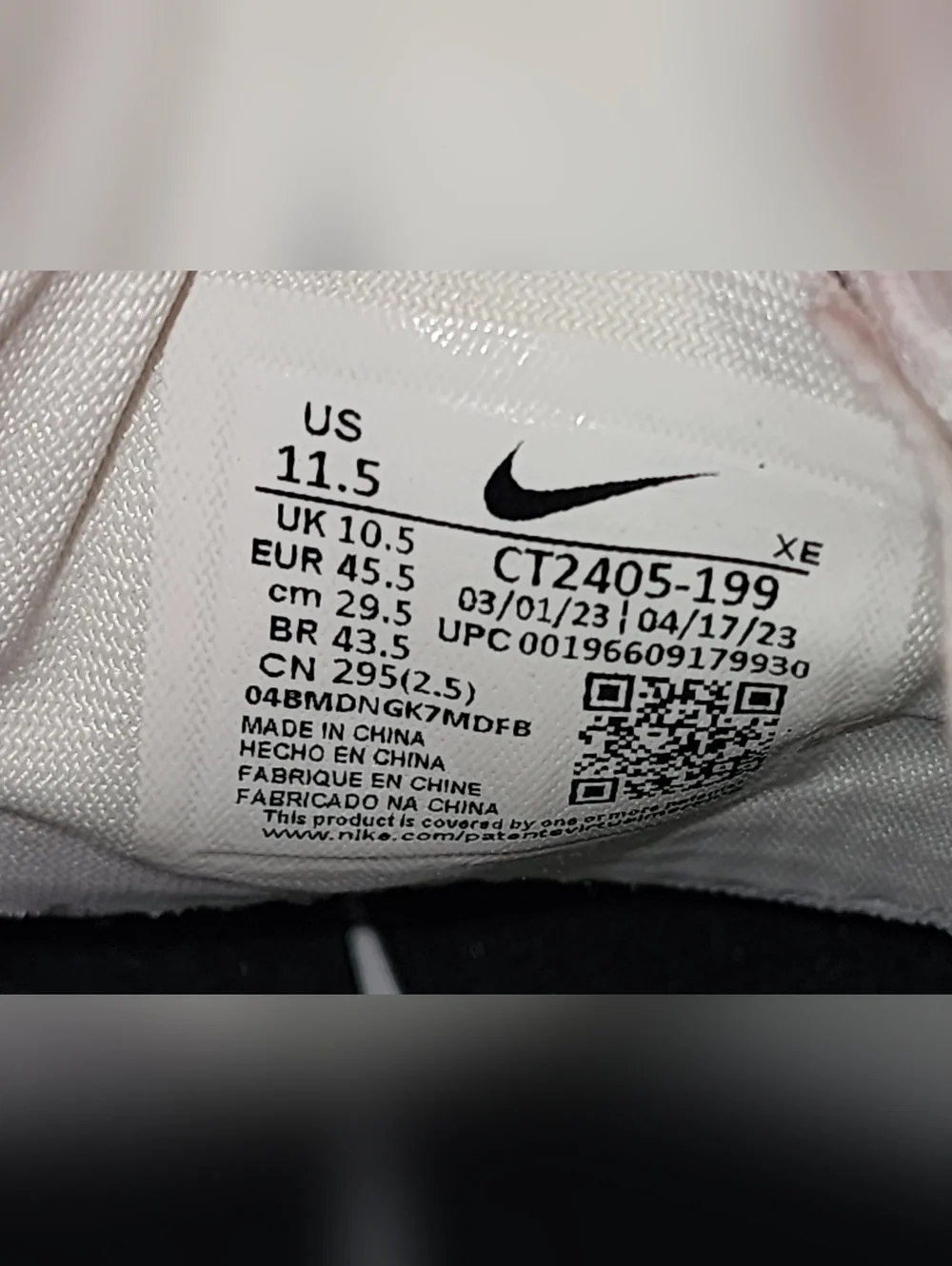 Size 11.5 - Nike Zoom Rival Fly 3 White Running Sneaker
