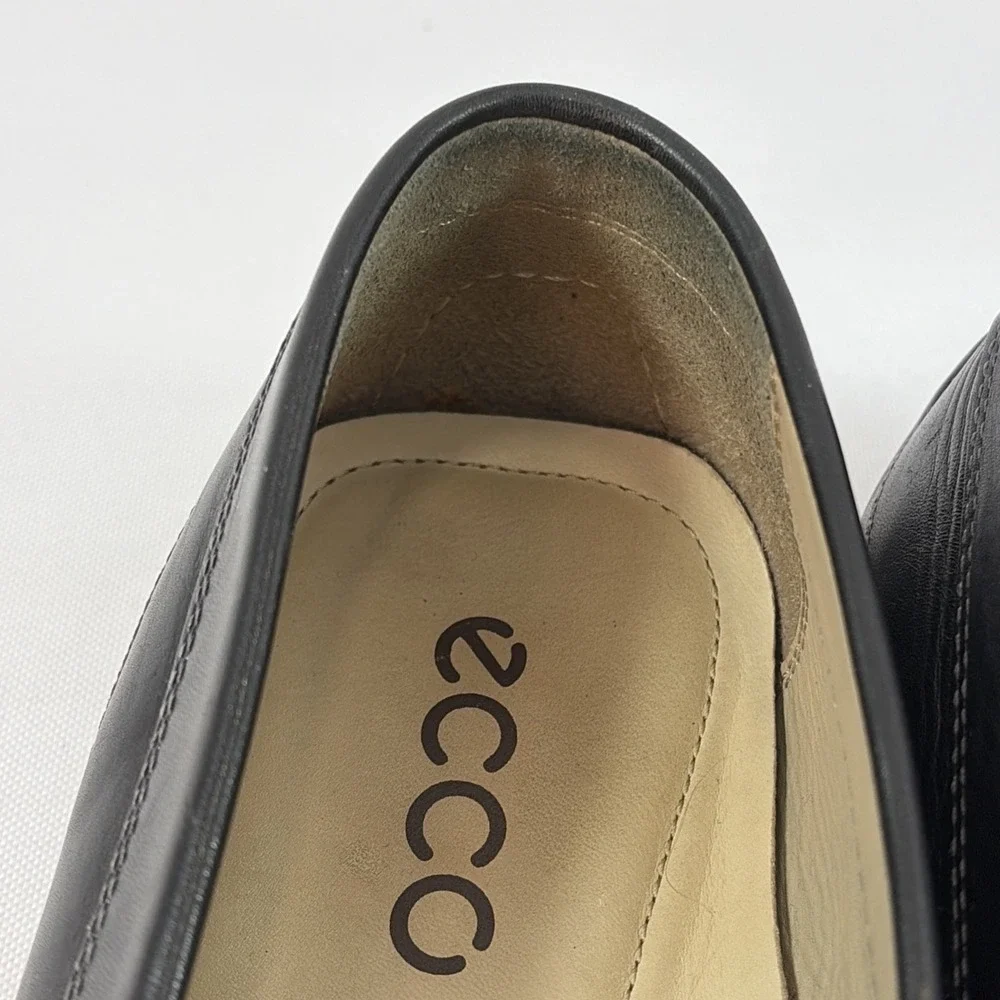 Ecco shoe color