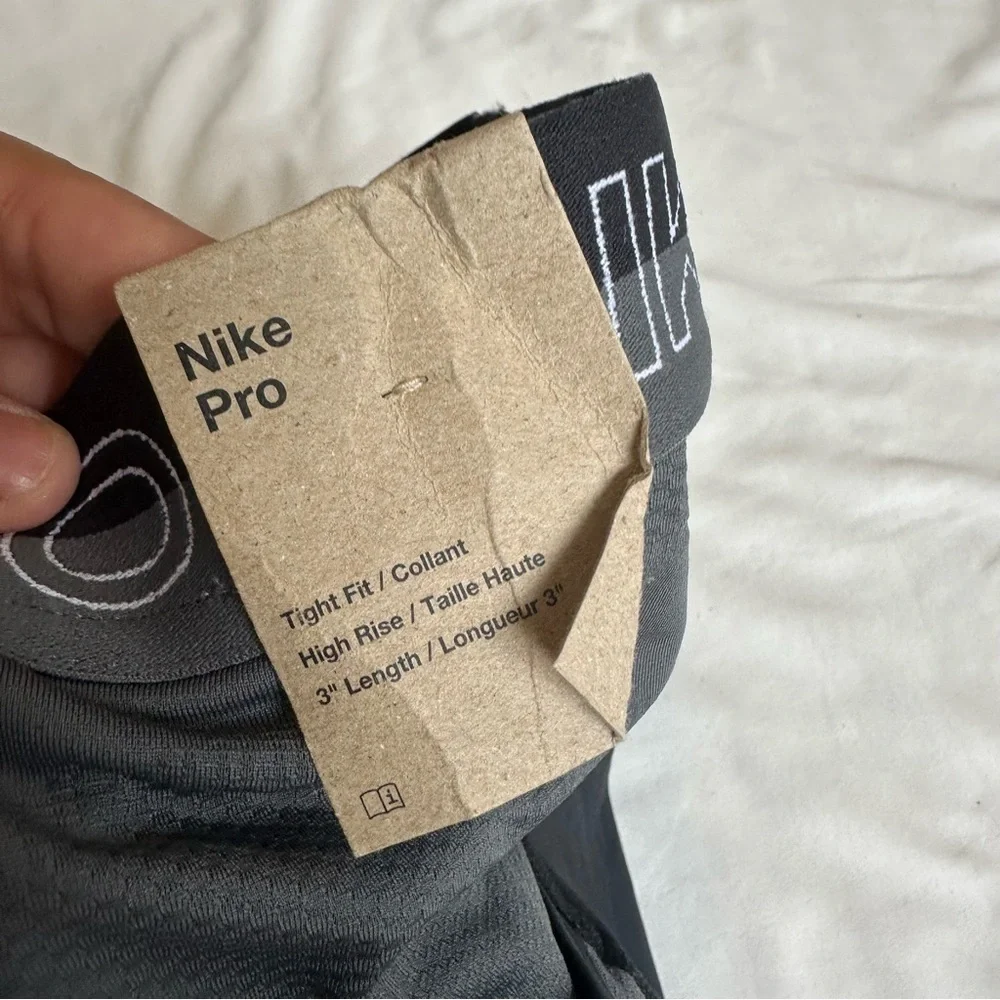 Nike new tags