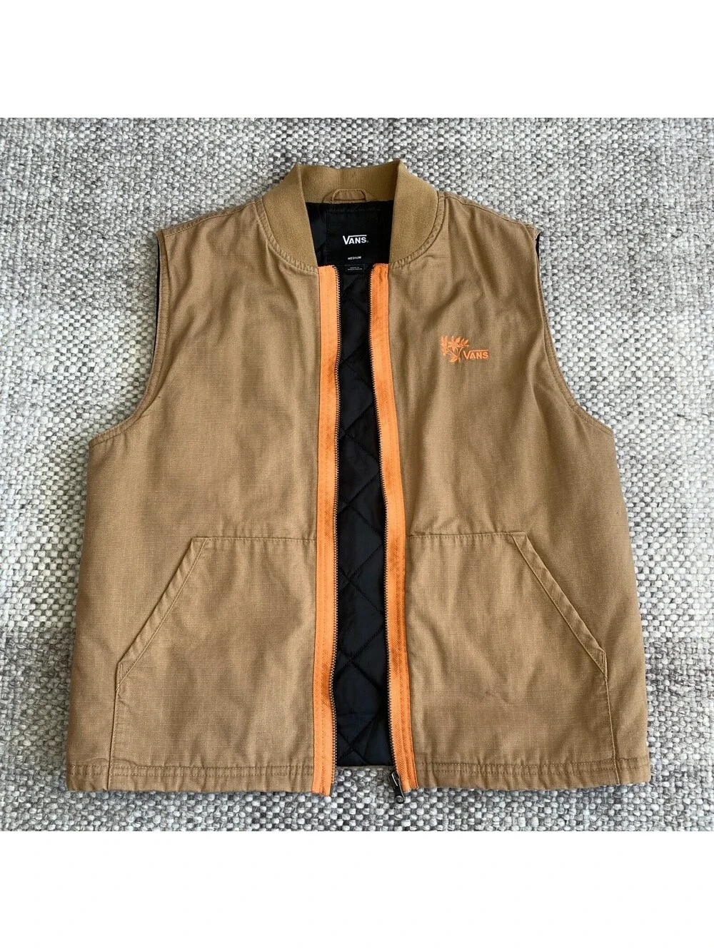 LIMITED EDITION : VANS Lizzie Armanto Ripstop Vest with Orange Trim - Medium