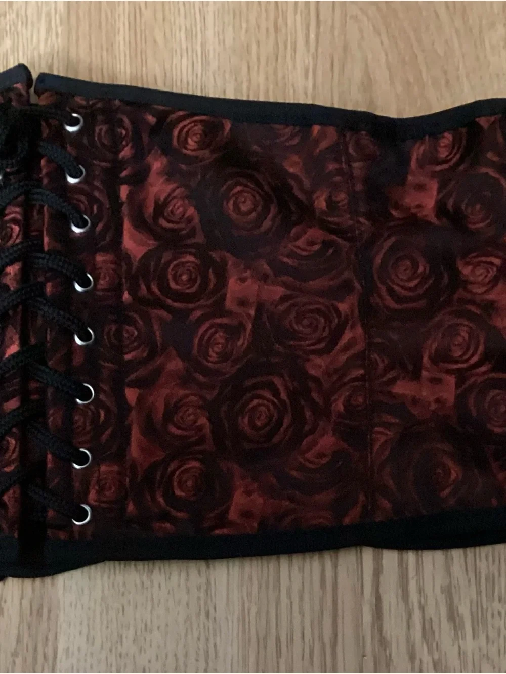 Shapercorset structured lace