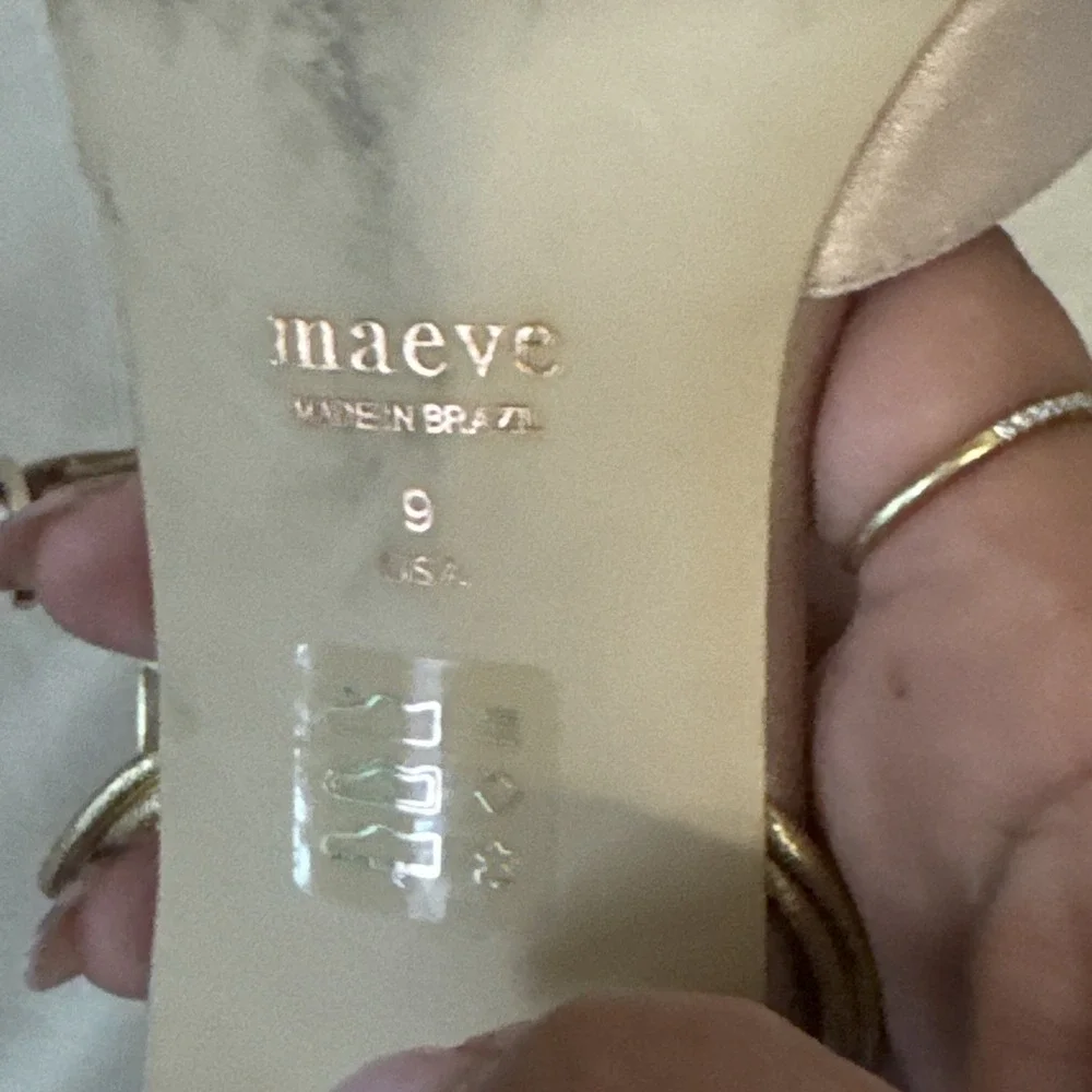 Maeve butterfly slingback