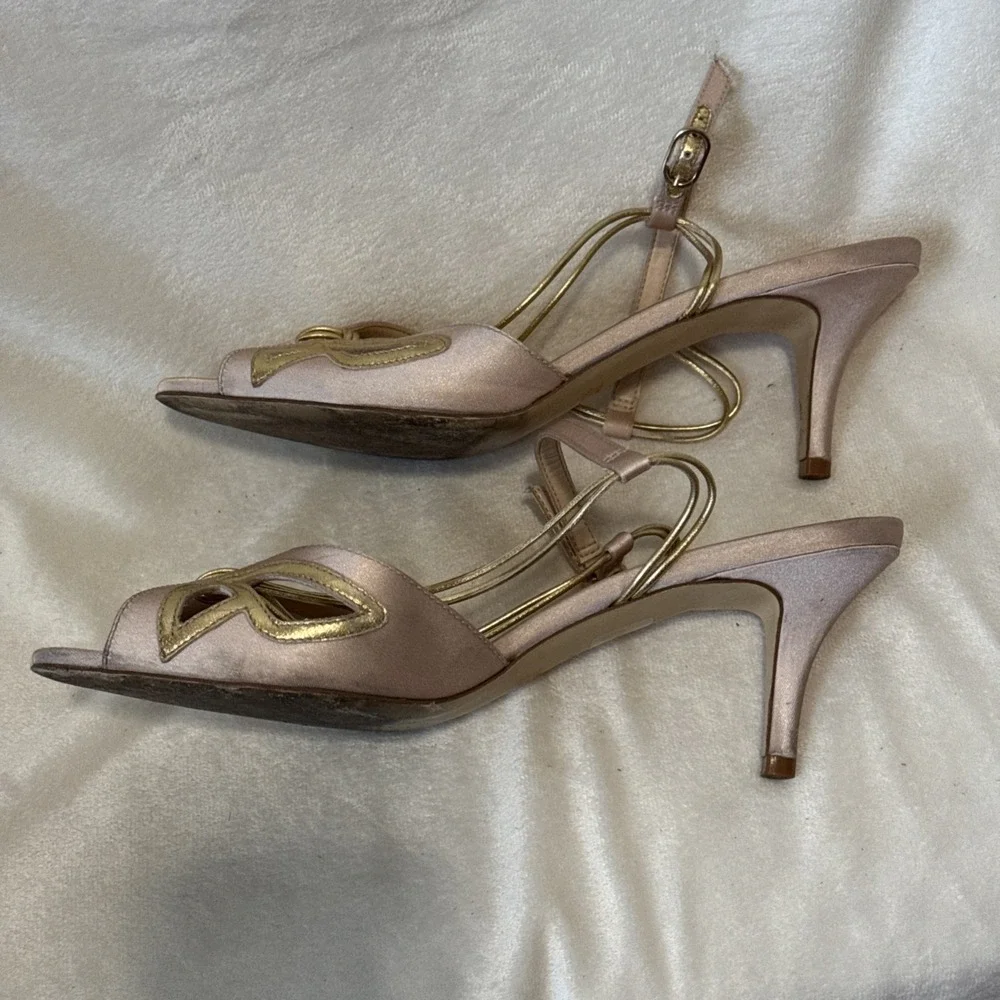 Maeve butterfly slingback
