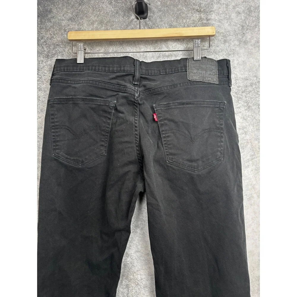 Levi's color free