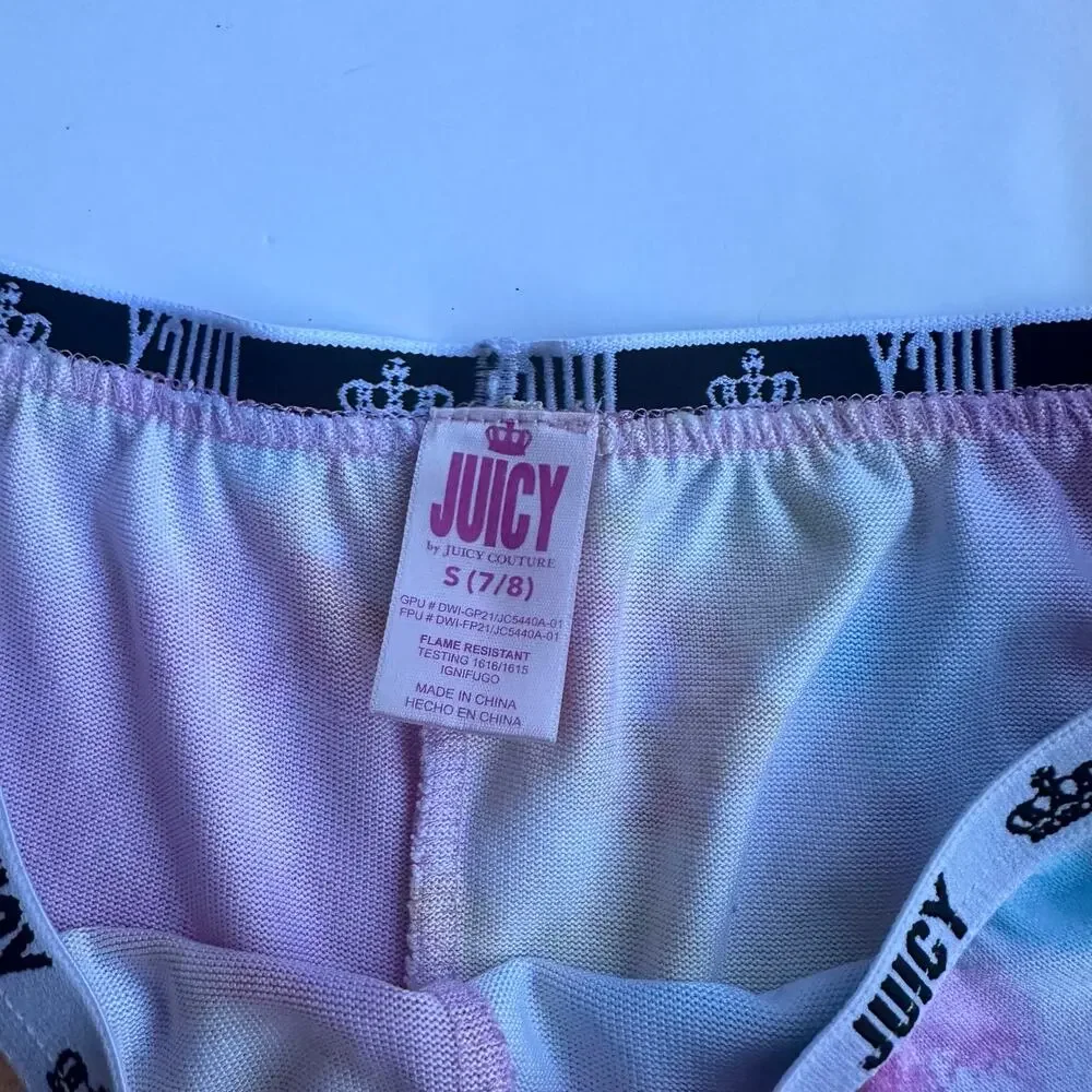Juicy Couture add pop