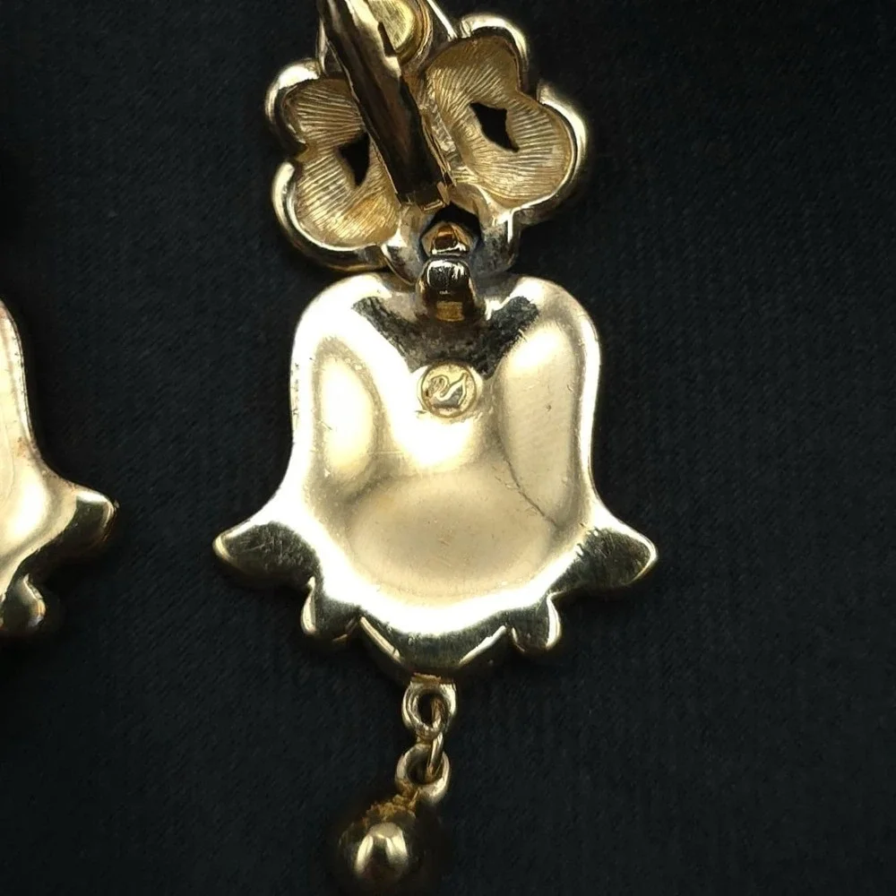 Swarovski‎ Crystal Swan Signed 2 inch Long Dangling Chandelier PIERCED Earrings