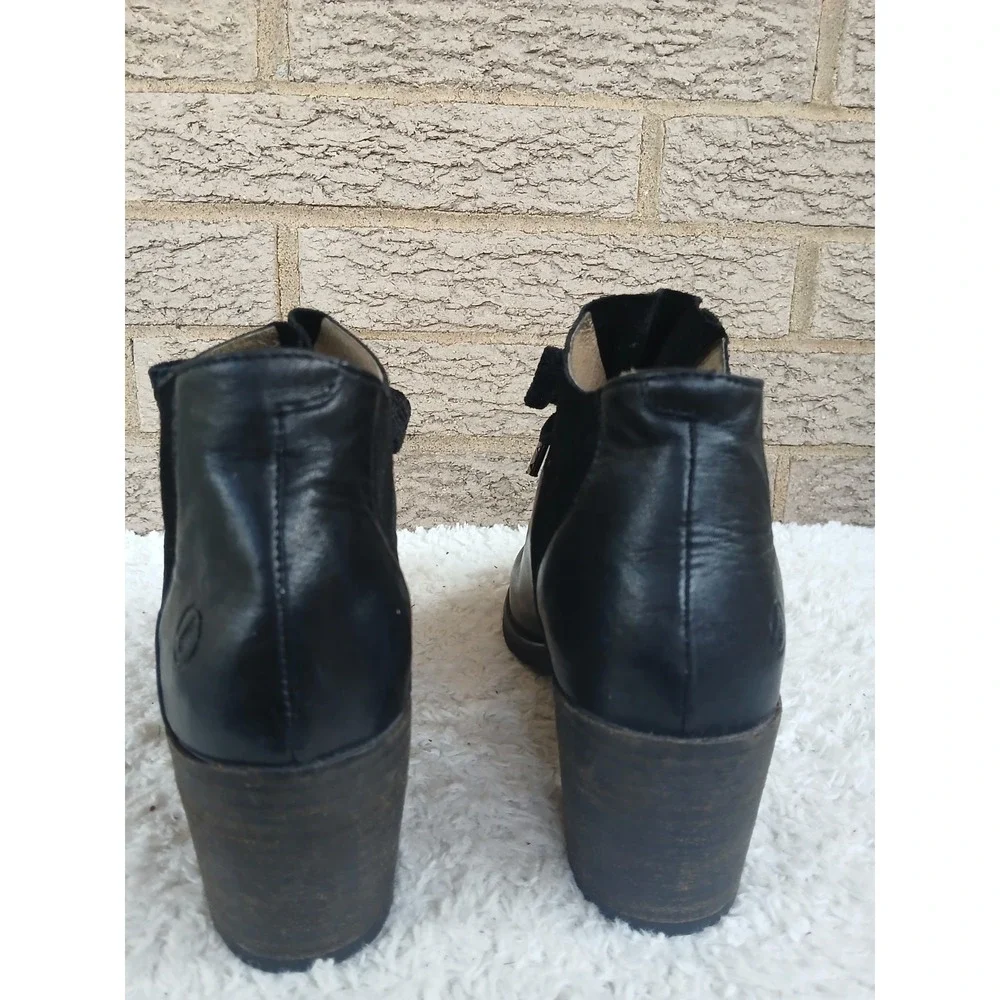 Casta Women's Black Leather Seude Block Heel Booties Sz 37 US 6.5 Witchy Goth