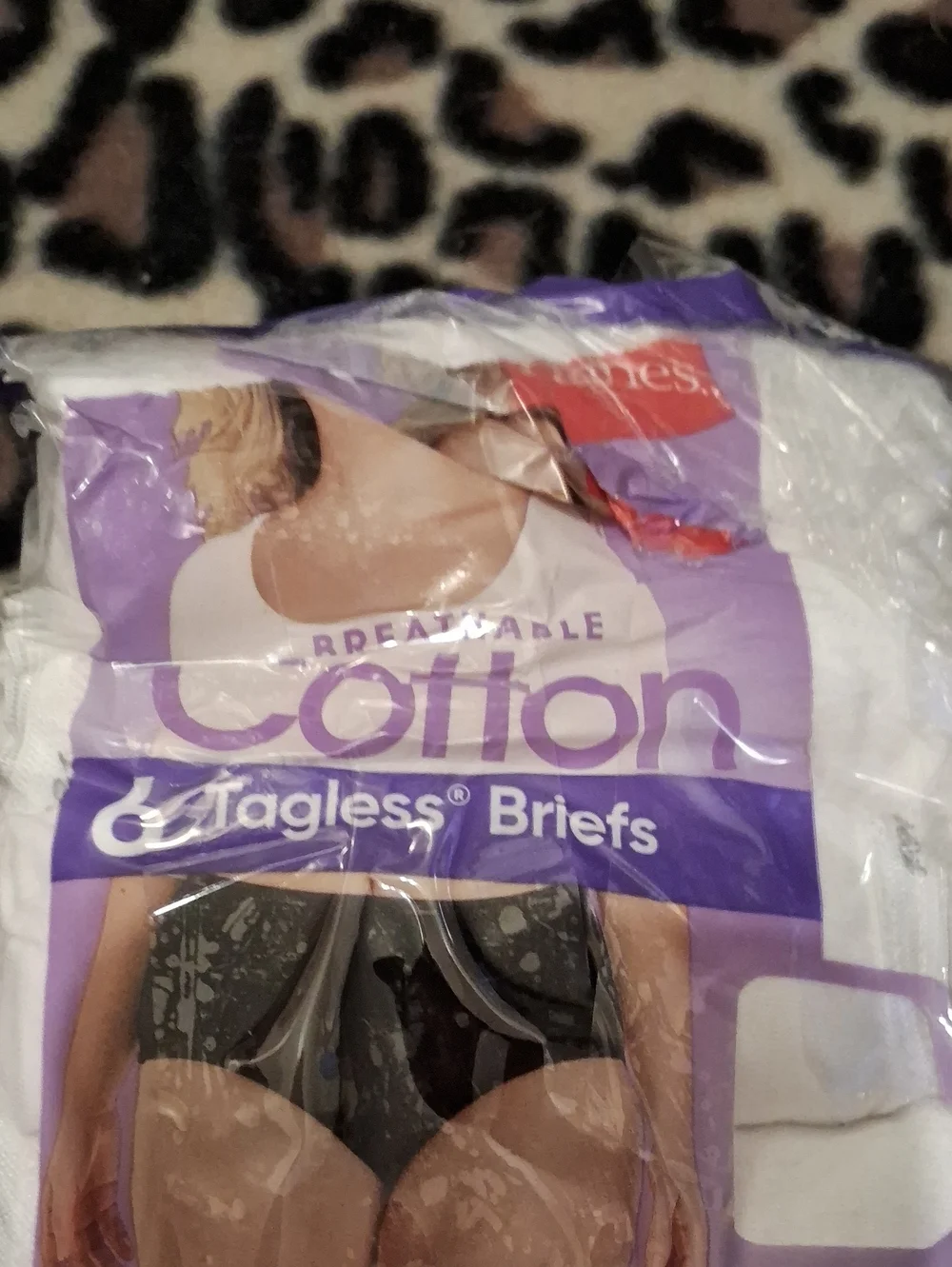 Hanes White Cotton Tagless Briefs - Pack