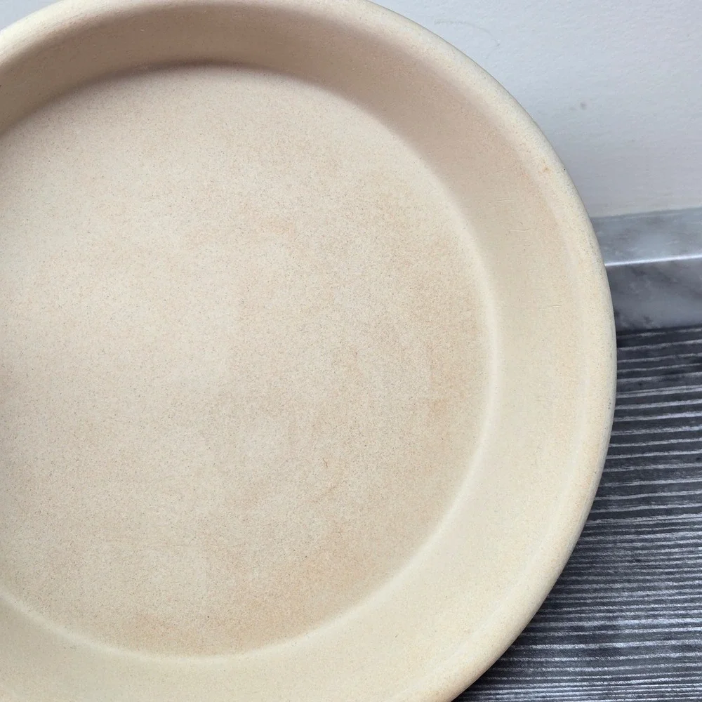 Pampered Chef 8 inch Deep Dish Natural Stoneware Pie Plate Family‎ Heritage USA