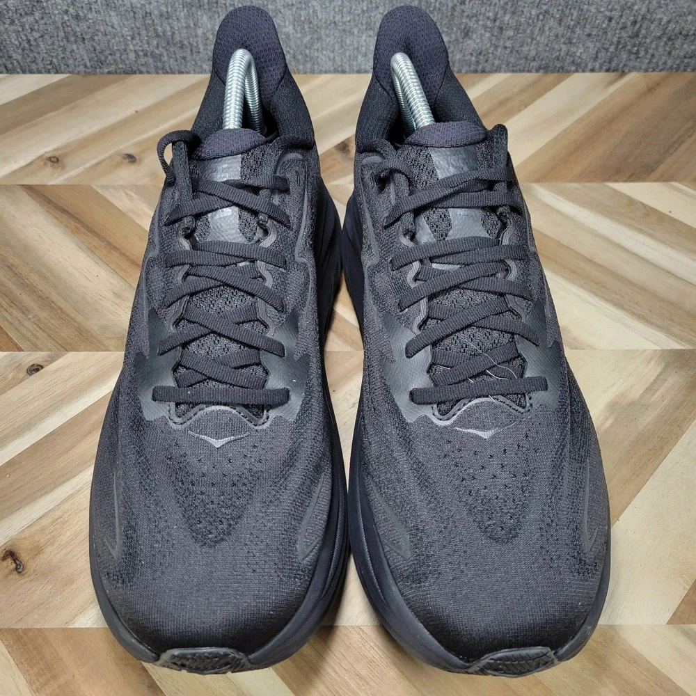 Hoka One One receive 31%+ quickly