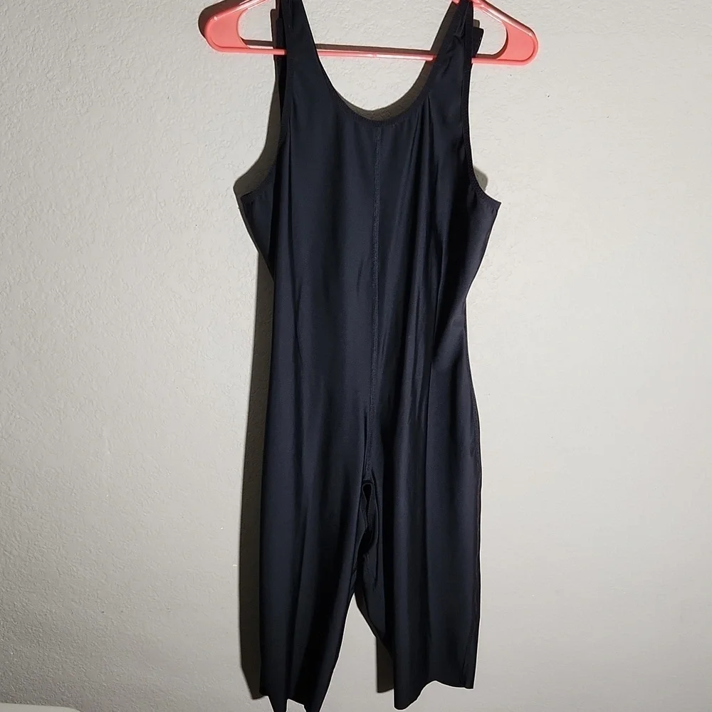 Isavela compression wear