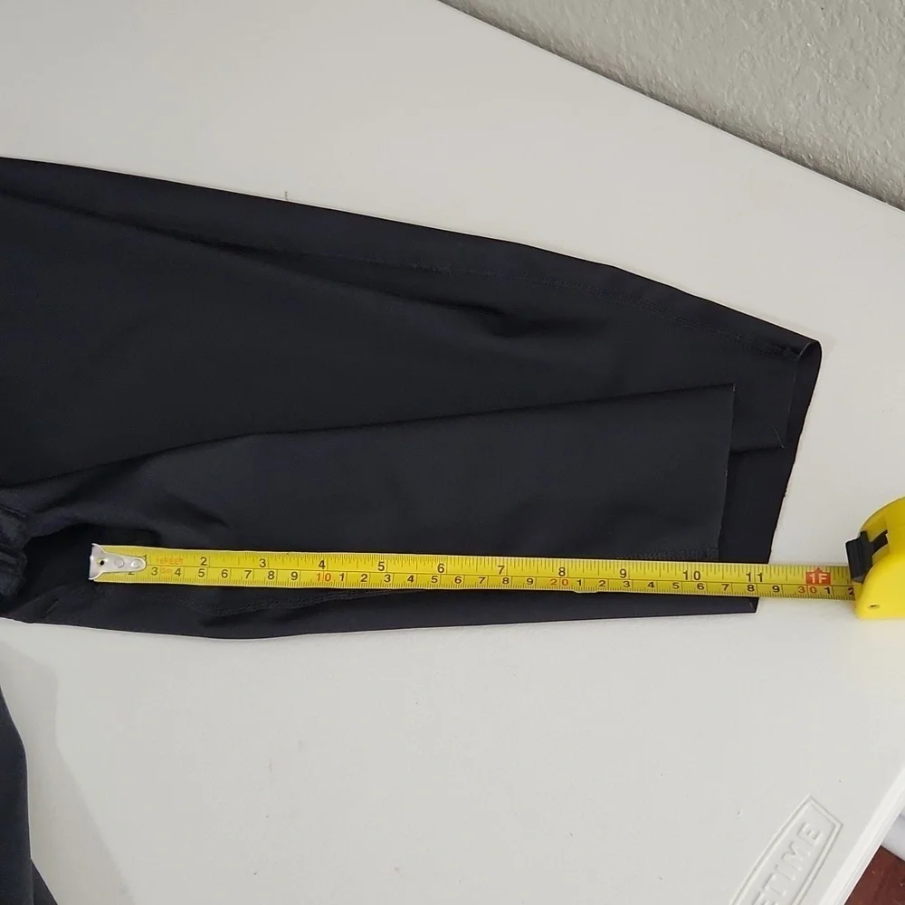 Isavela compression wear
