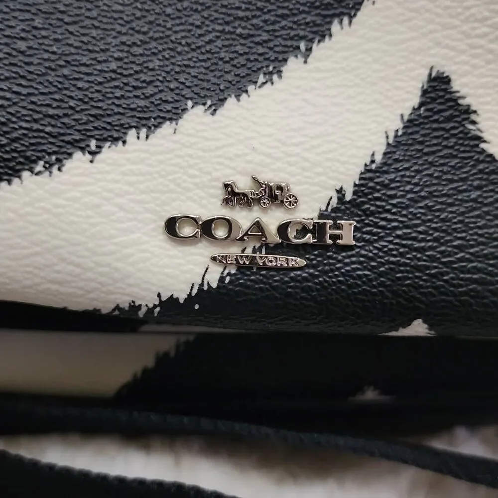 Coach mini charlie