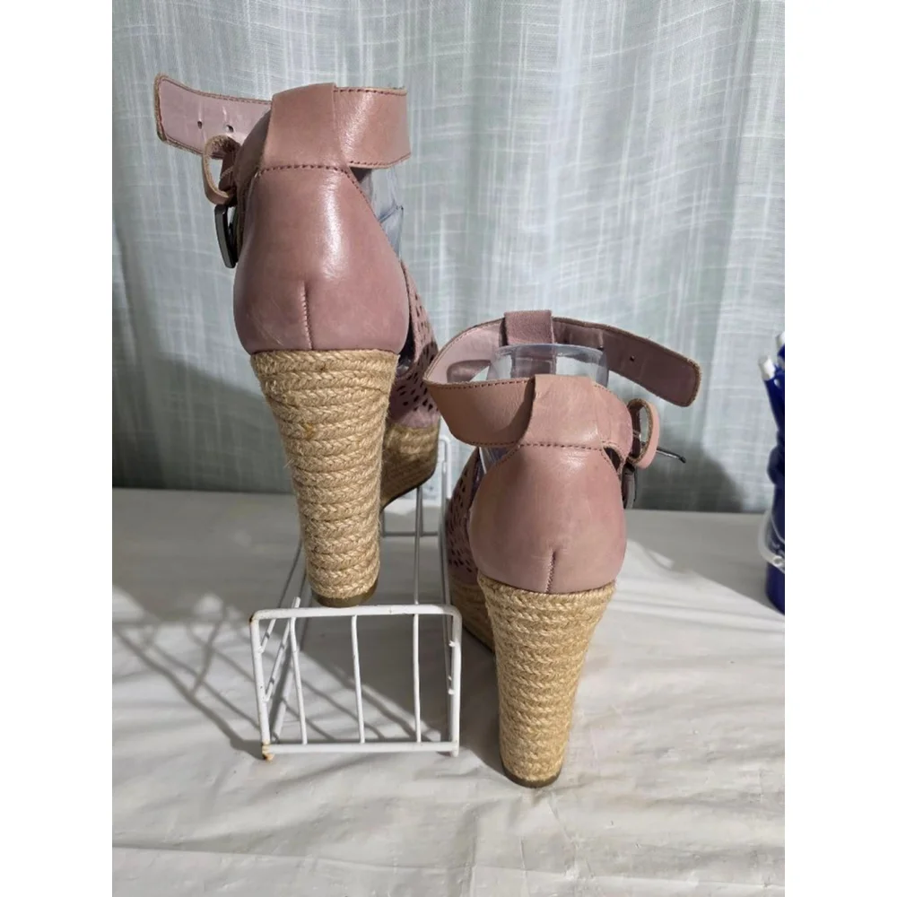 Marc Fisher this pair