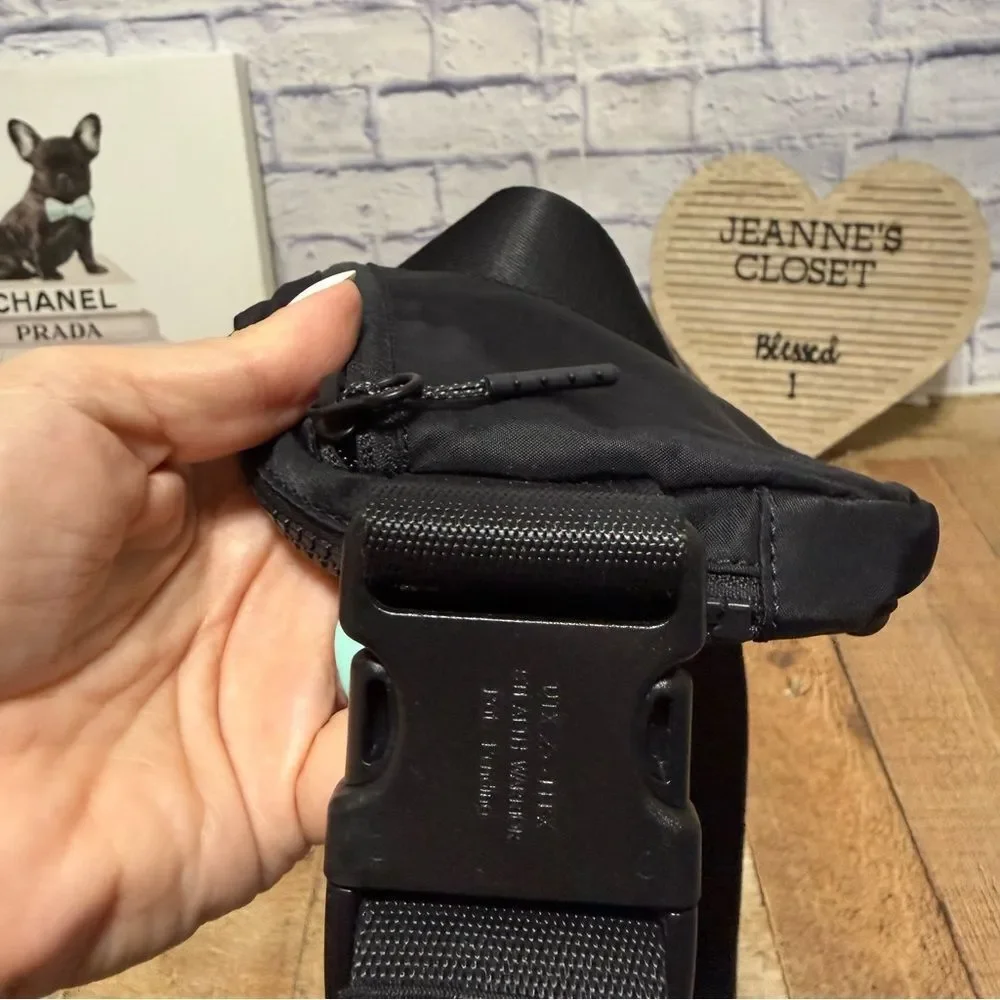 lululemon athletica strap bag 5cm