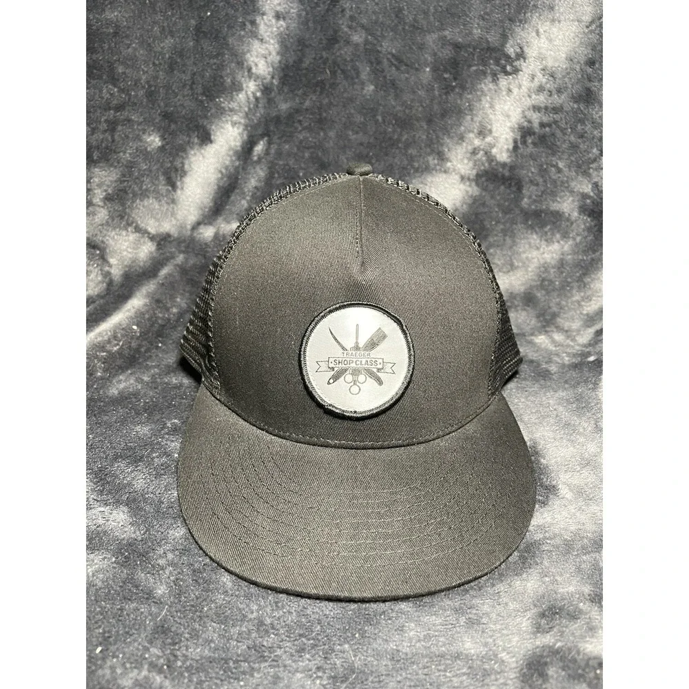 Traeger Grills Black Snapback Mesh Trucker Shop‎ Class Hat Cap